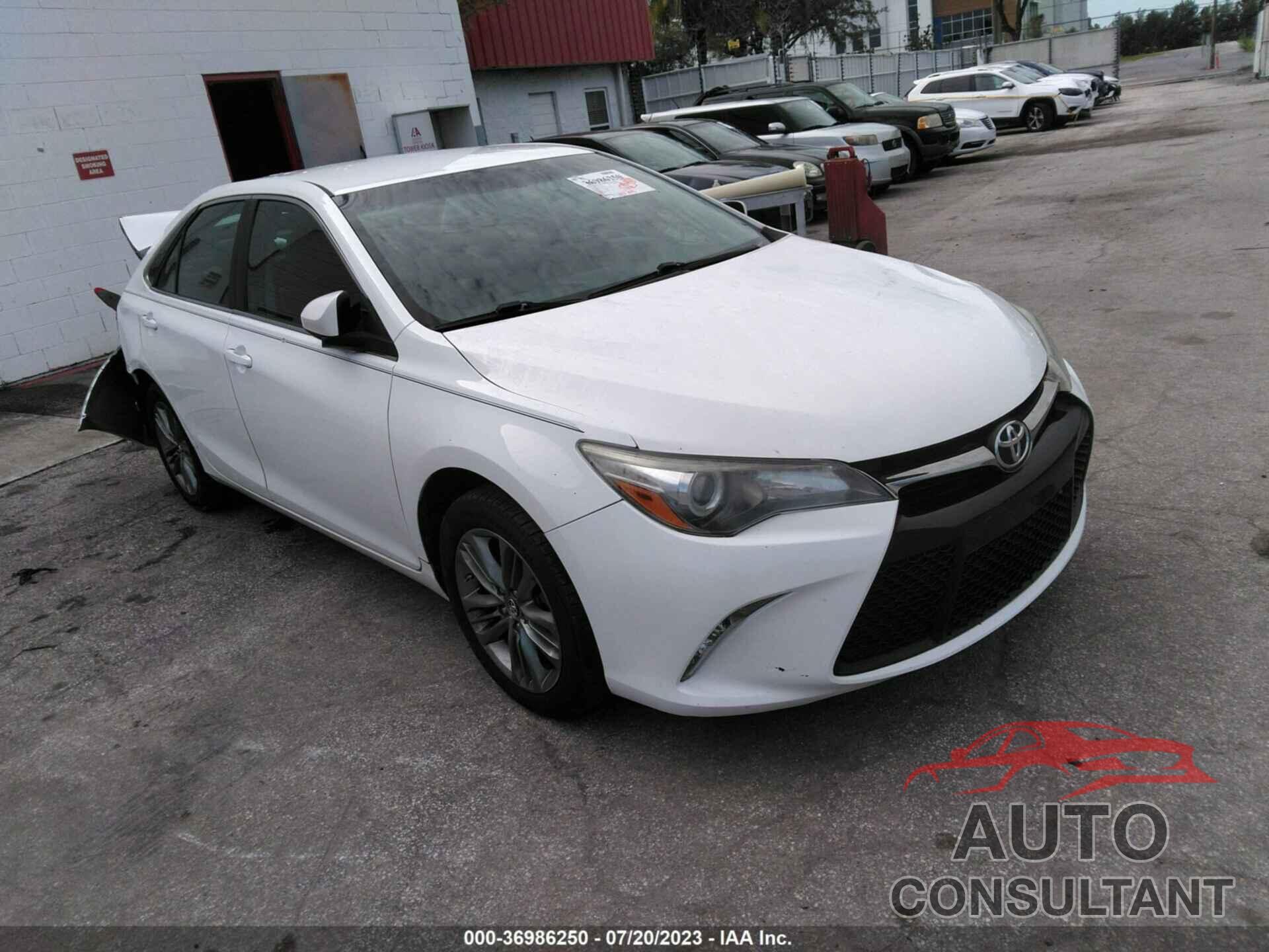 TOYOTA CAMRY 2017 - 4T1BF1FK5HU701381