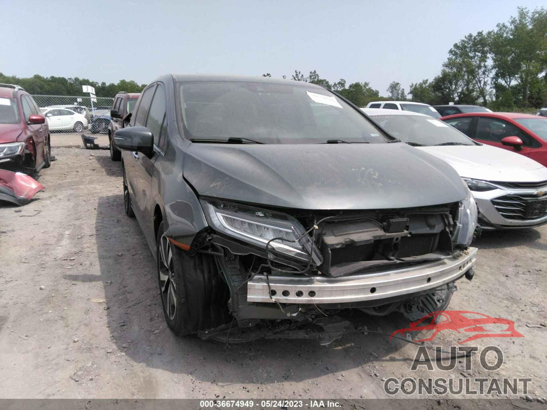 HONDA ODYSSEY 2018 - 5FNRL6H95JB056183