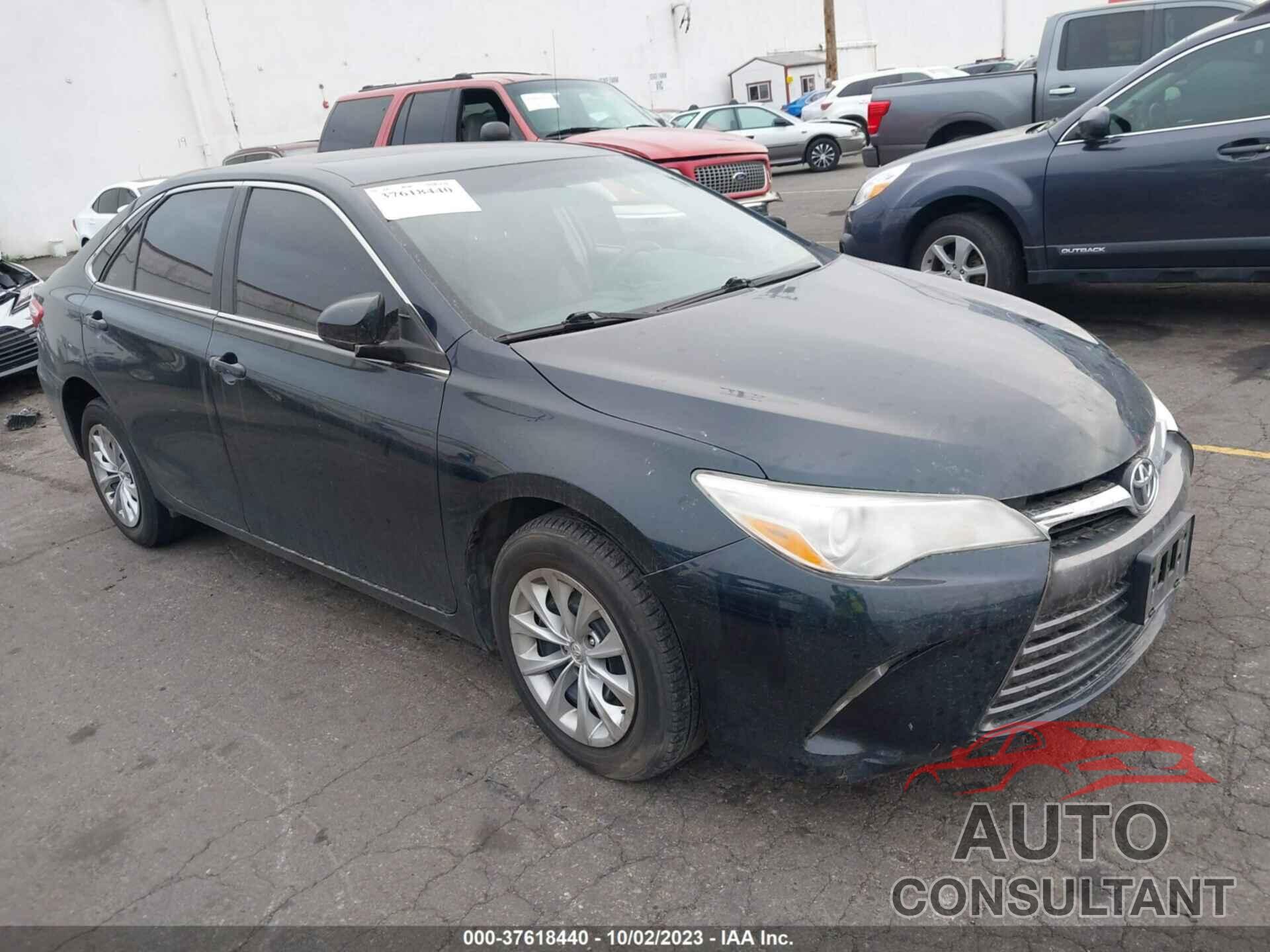 TOYOTA CAMRY 2016 - 4T4BF1FK0GR573569
