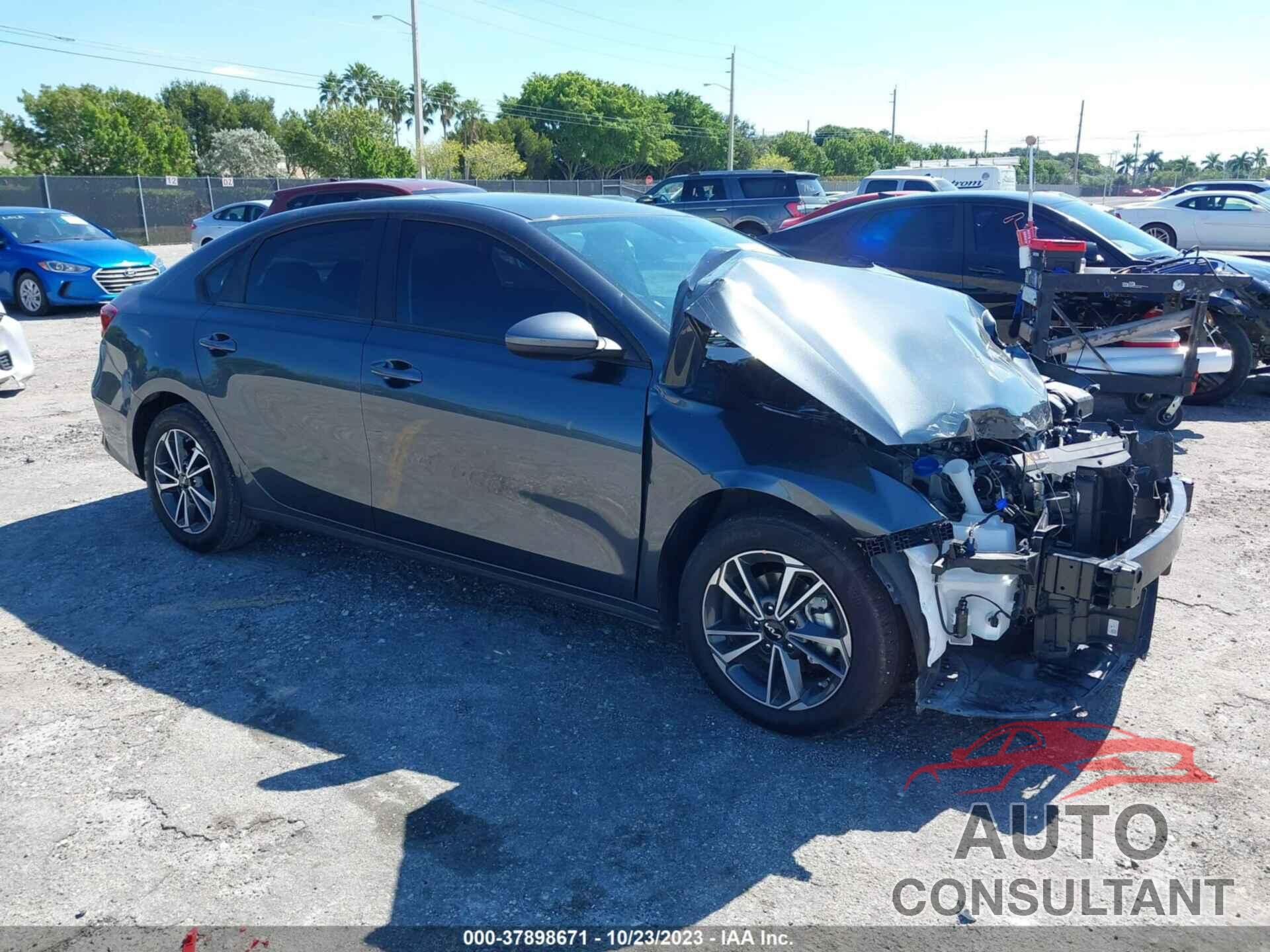 KIA FORTE 2023 - 3KPF24AD9PE644109