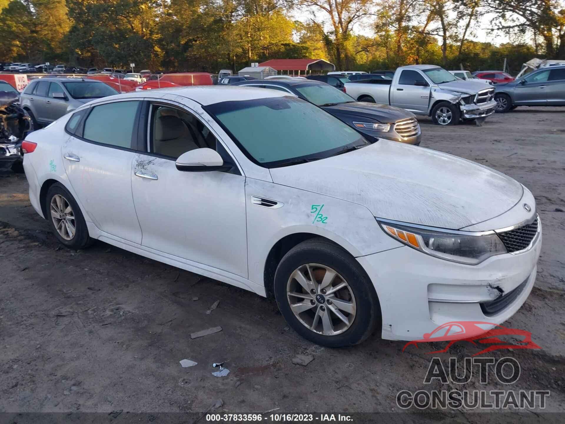KIA OPTIMA 2016 - 5XXGT4L3XGG062839