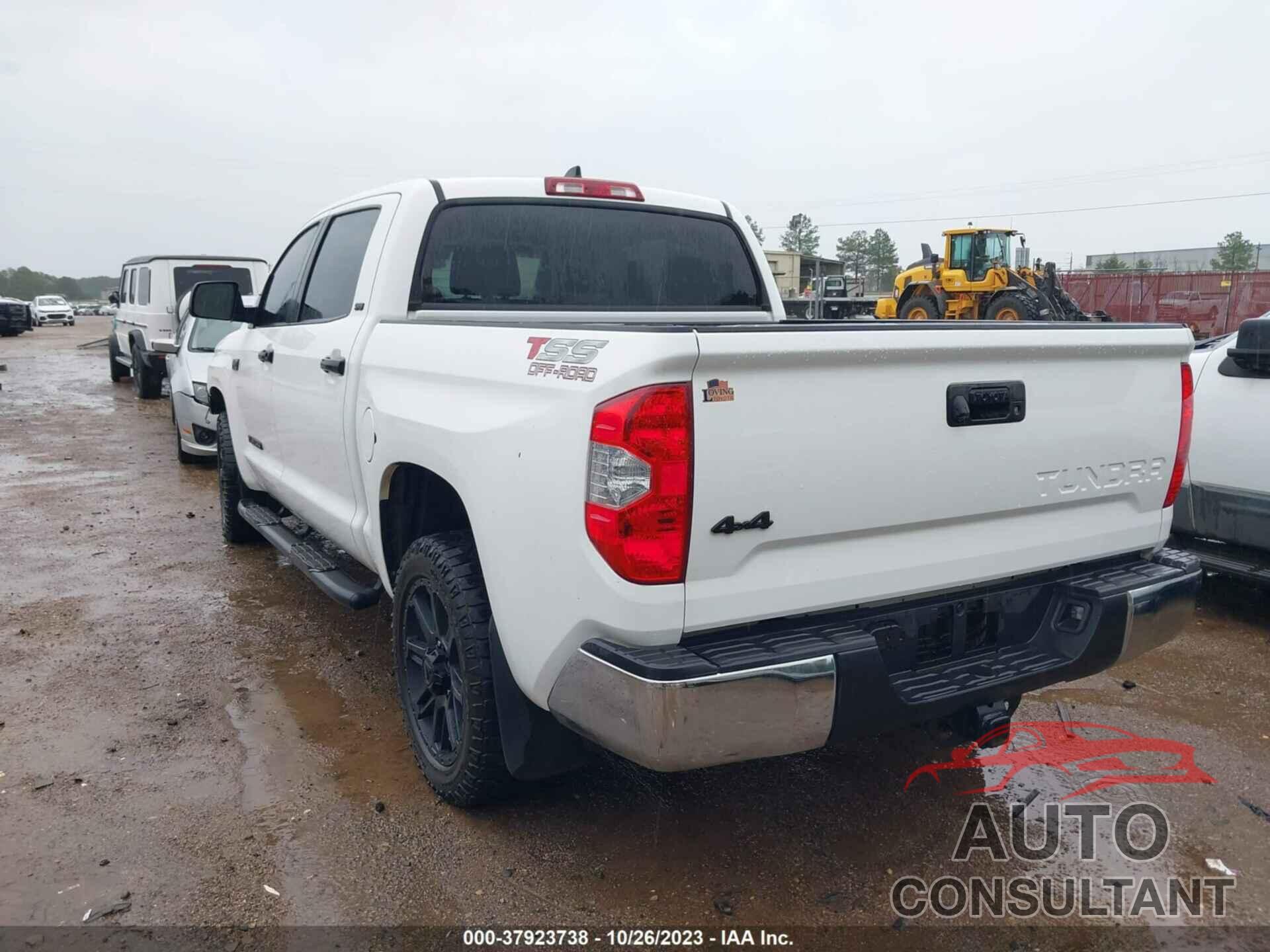 TOYOTA TUNDRA 4WD 2020 - 5TFDY5F17LX885199