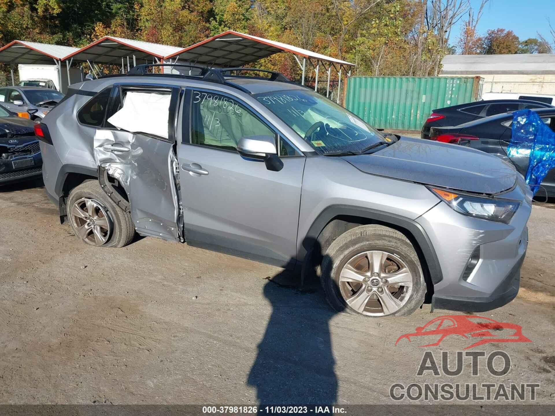 TOYOTA RAV4 2019 - JTMP1RFV5KD021165