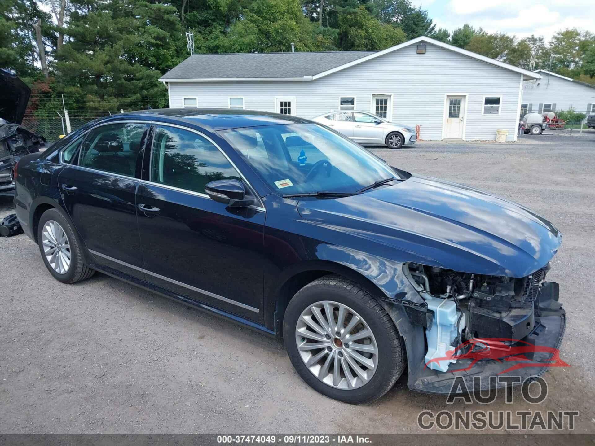 VOLKSWAGEN PASSAT 2017 - 1VWBT7A3XHC006333