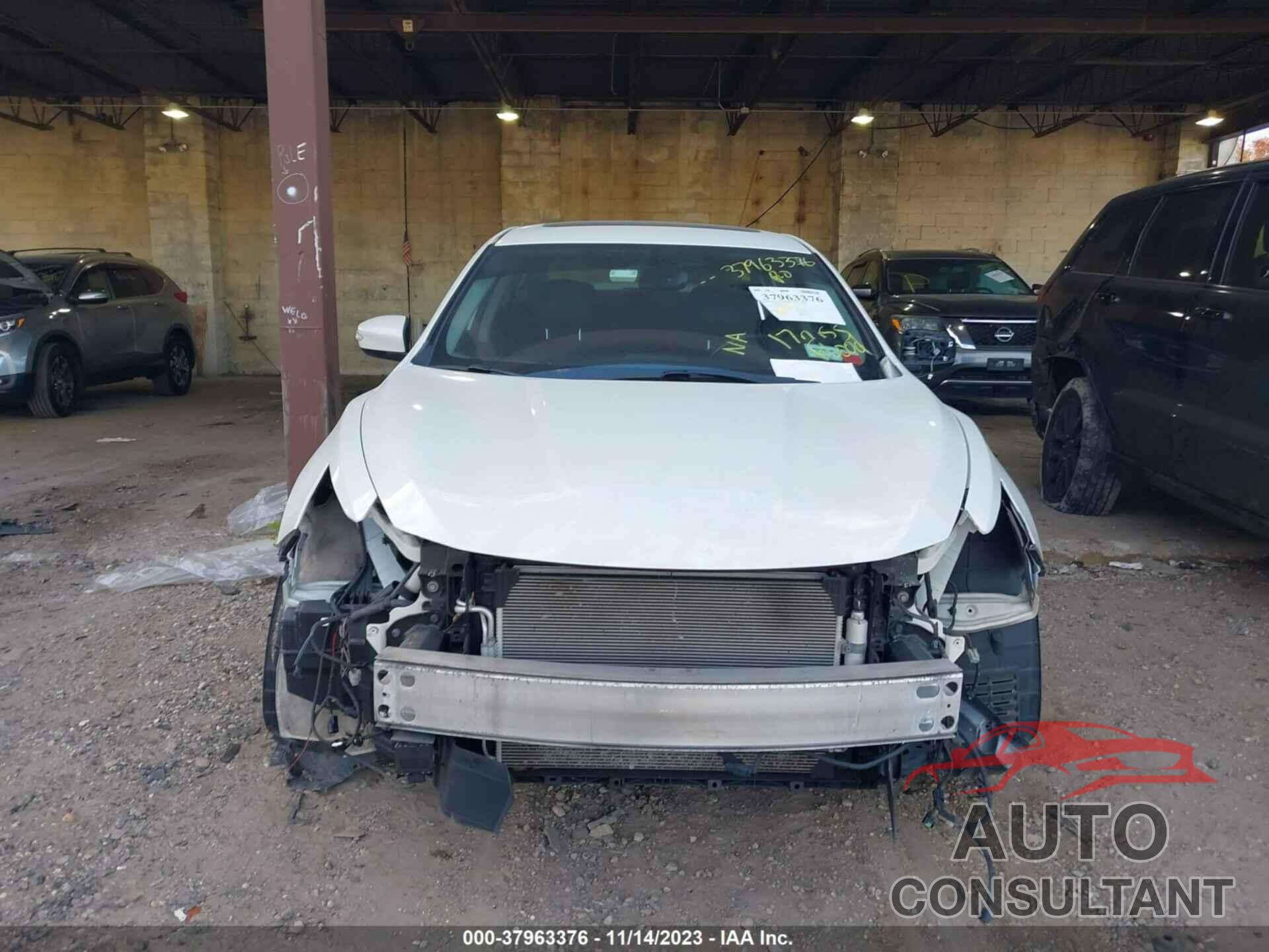 NISSAN ALTIMA 2017 - 1N4BL3AP6HC244782