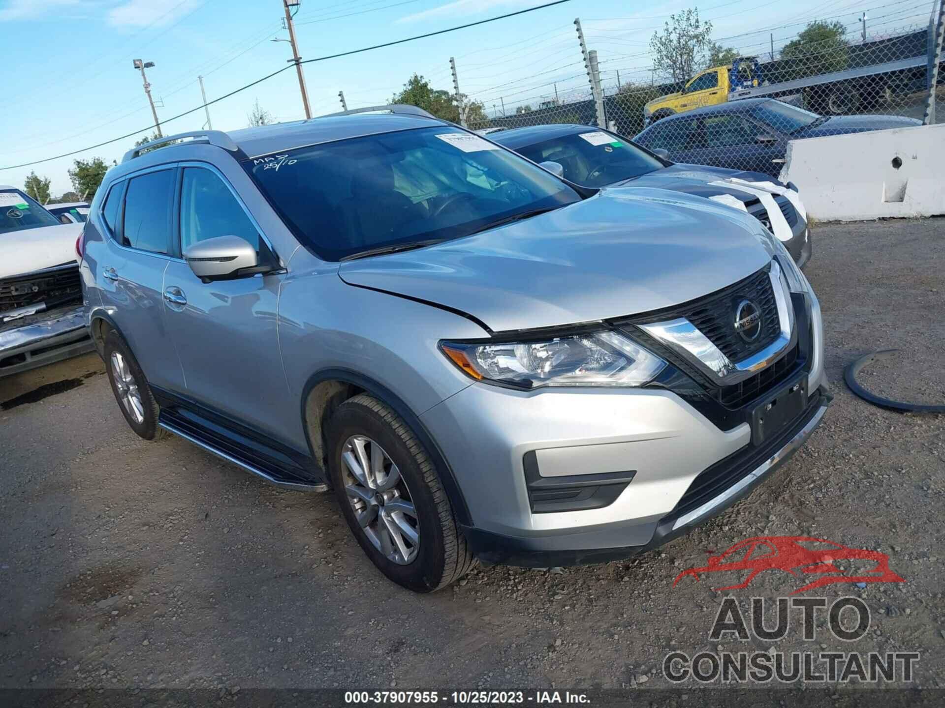 NISSAN ROGUE 2018 - 5N1AT2MT1JC701038