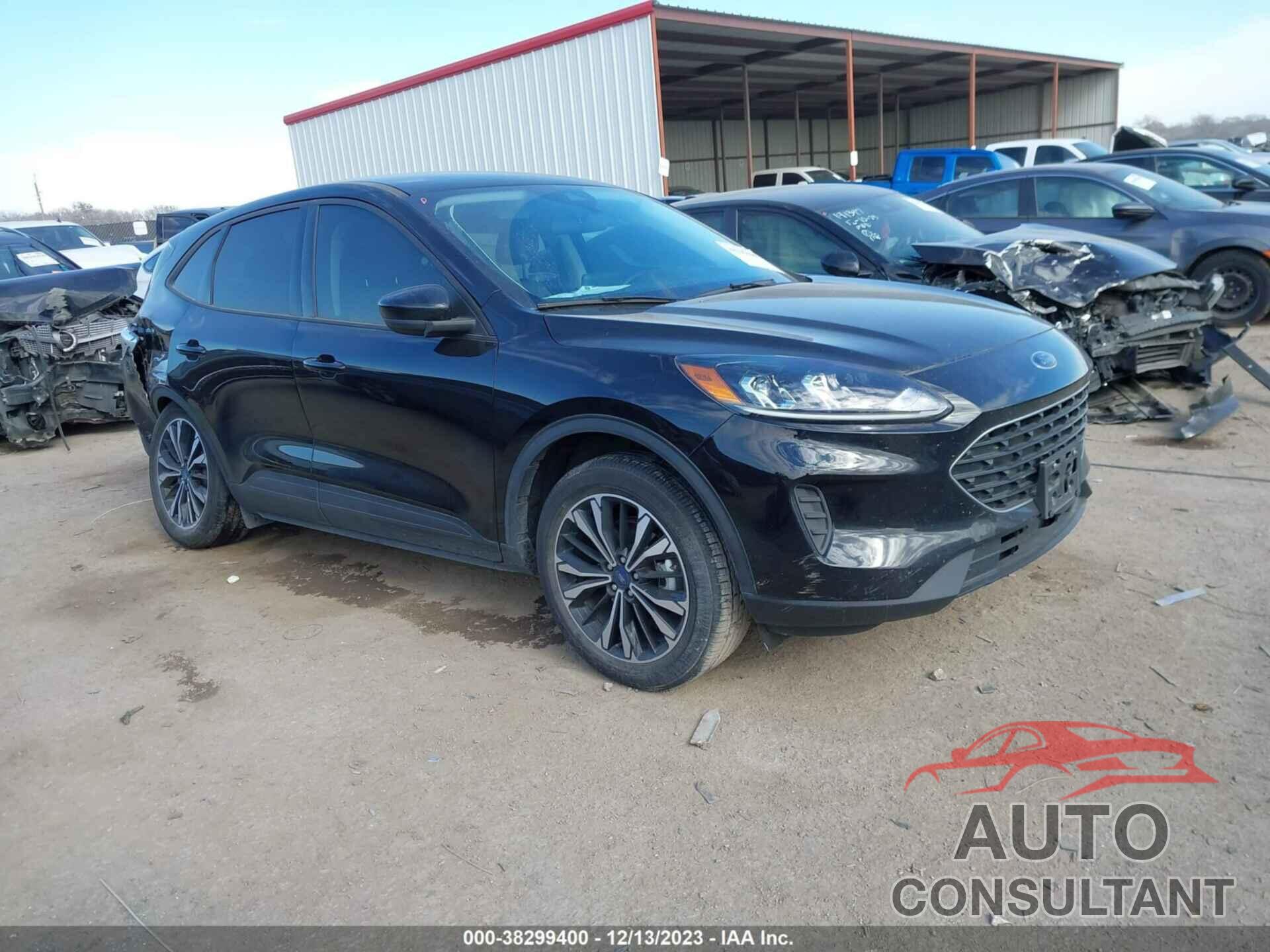 FORD ESCAPE 2022 - 1FMCU0BZ5NUA04425