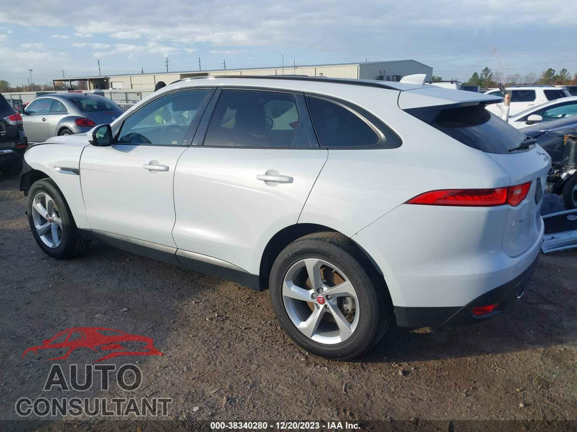 JAGUAR F-PACE 2018 - SADCJ2FX3JA290874