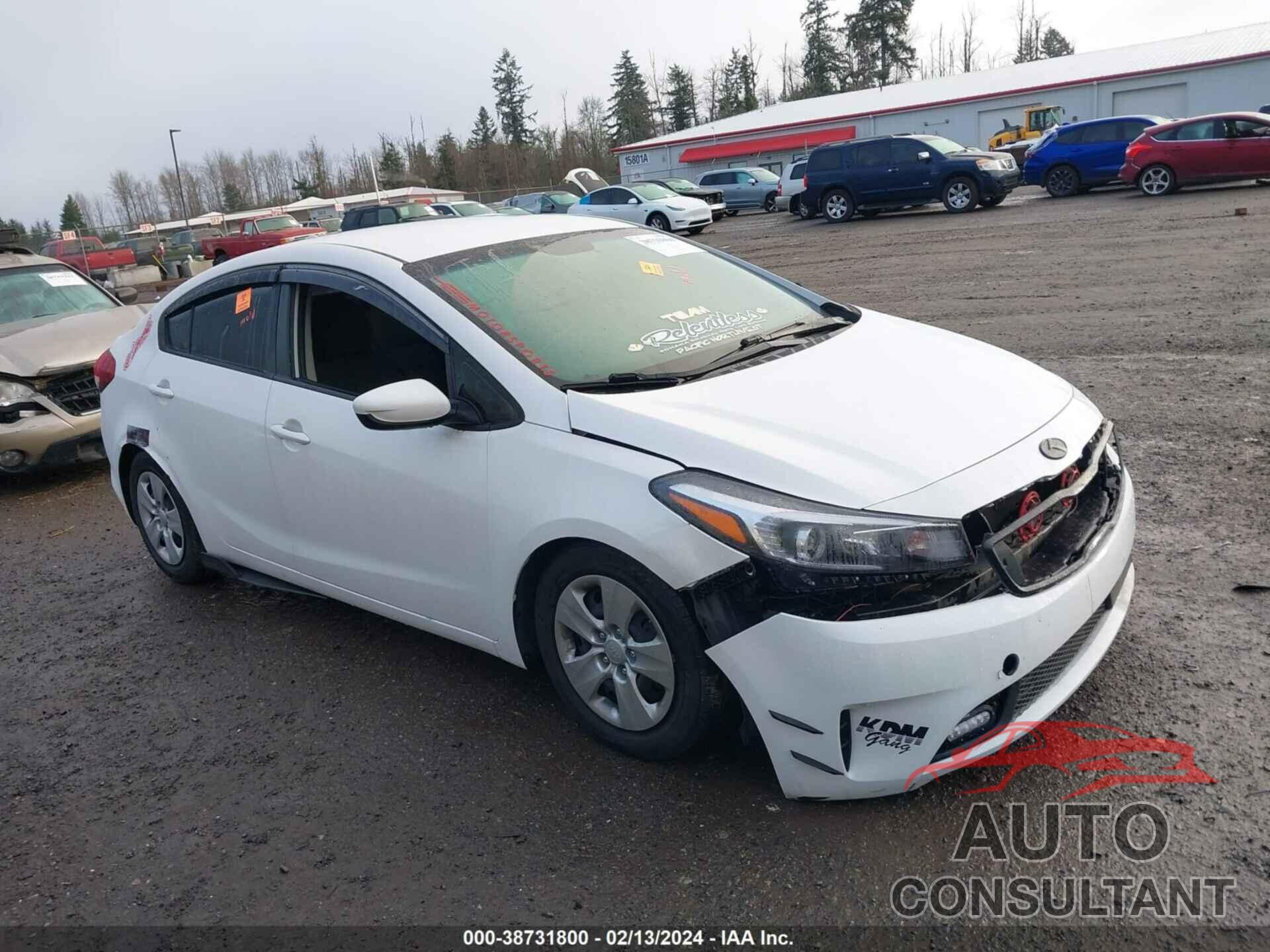 KIA FORTE 2017 - 3KPFL4A70HE133008