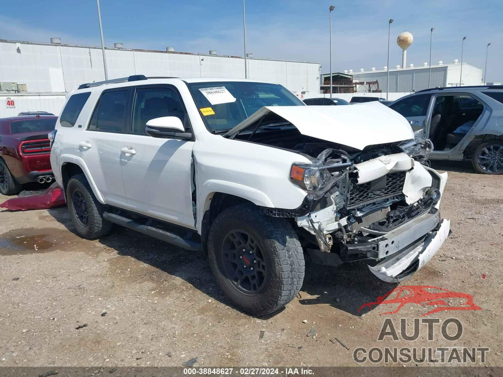 TOYOTA 4RUNNER 2023 - JTENU5JR3P6099727