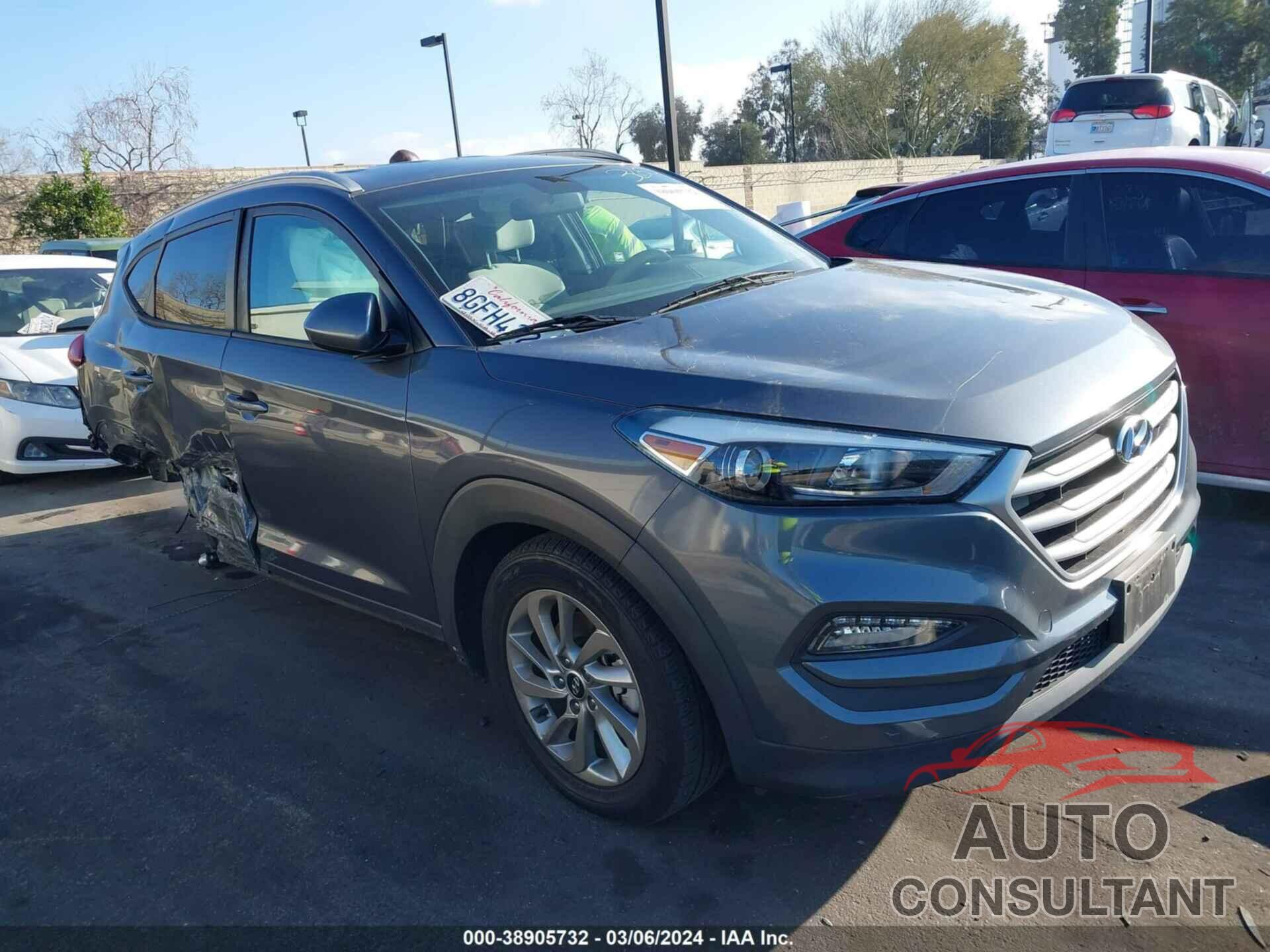 HYUNDAI TUCSON 2018 - KM8J33A48JU767437