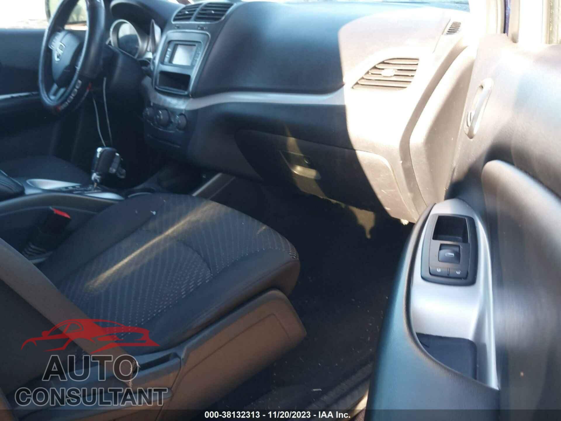 DODGE JOURNEY 2017 - 3C4PDCAB4HT582865