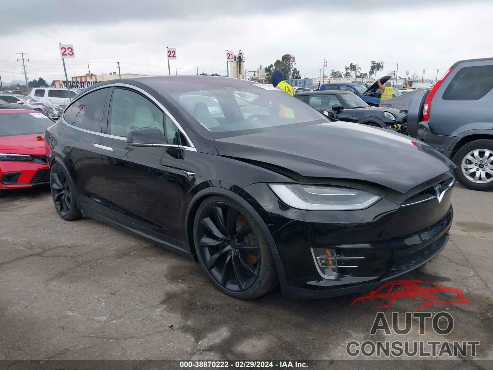 TESLA MODEL X 2019 - 5YJXCBE26KF182755