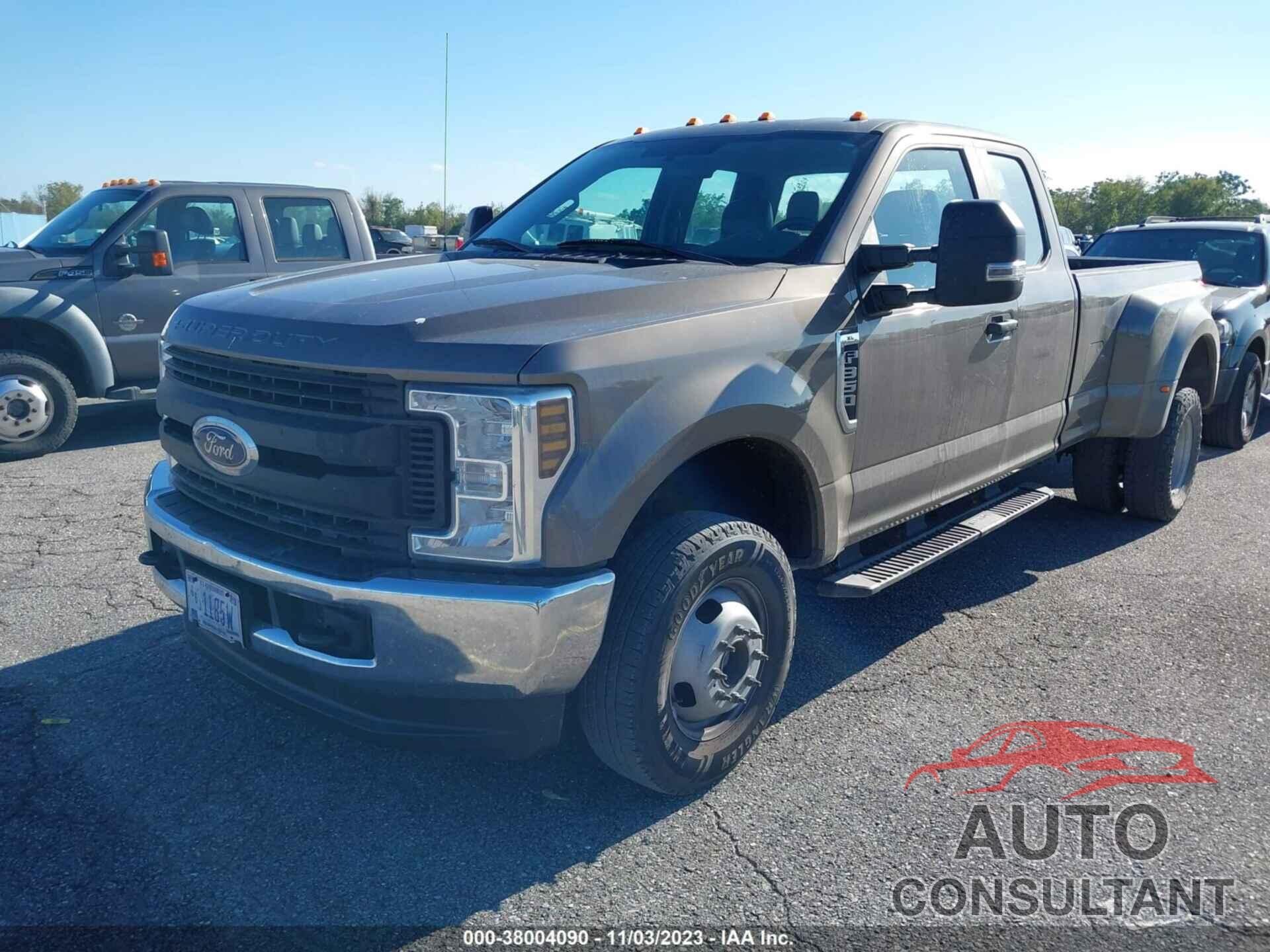 FORD F-350 2019 - 1FT8X3D66KEE75429