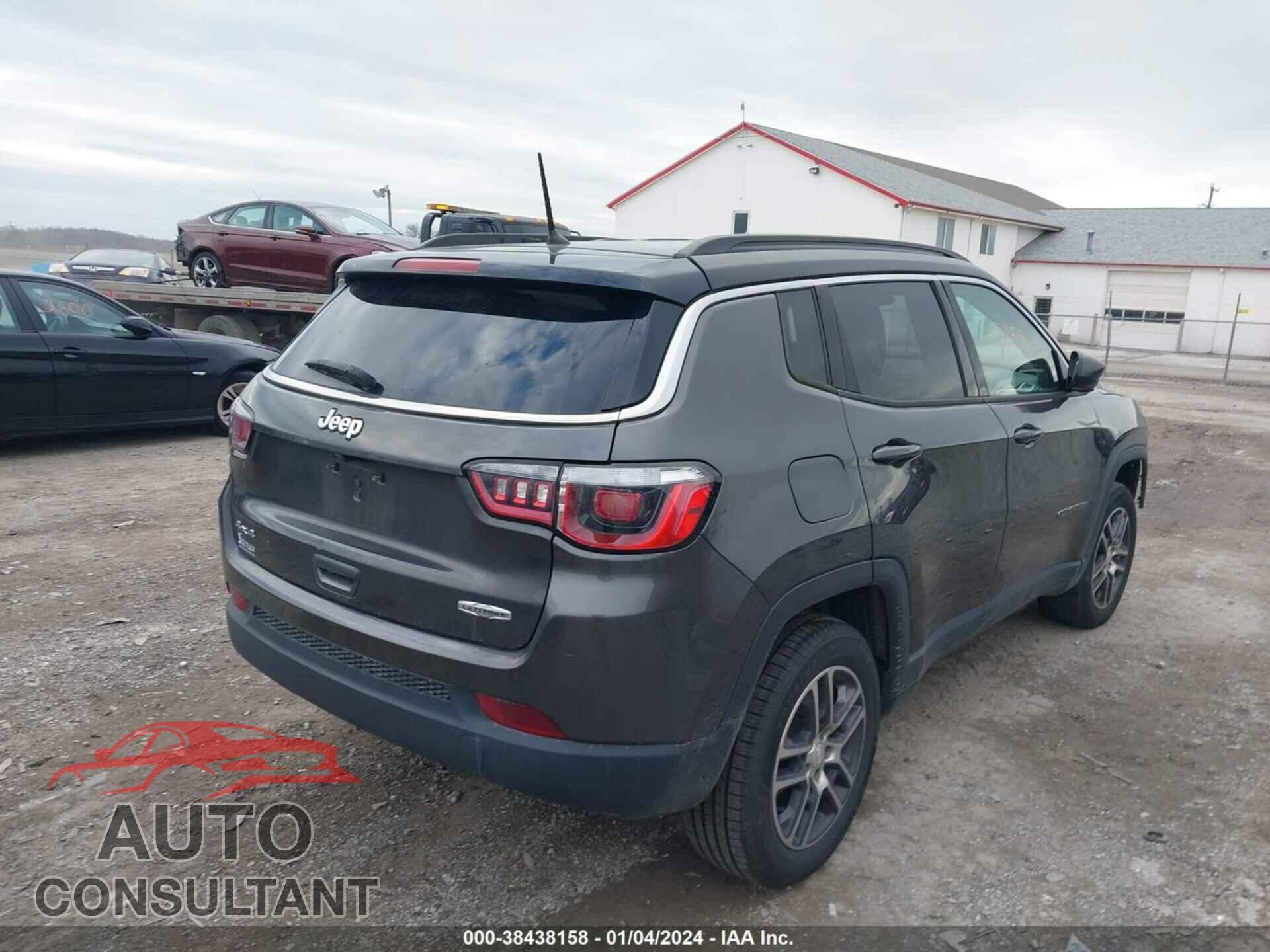 JEEP COMPASS 2018 - 3C4NJDBB4JT230623