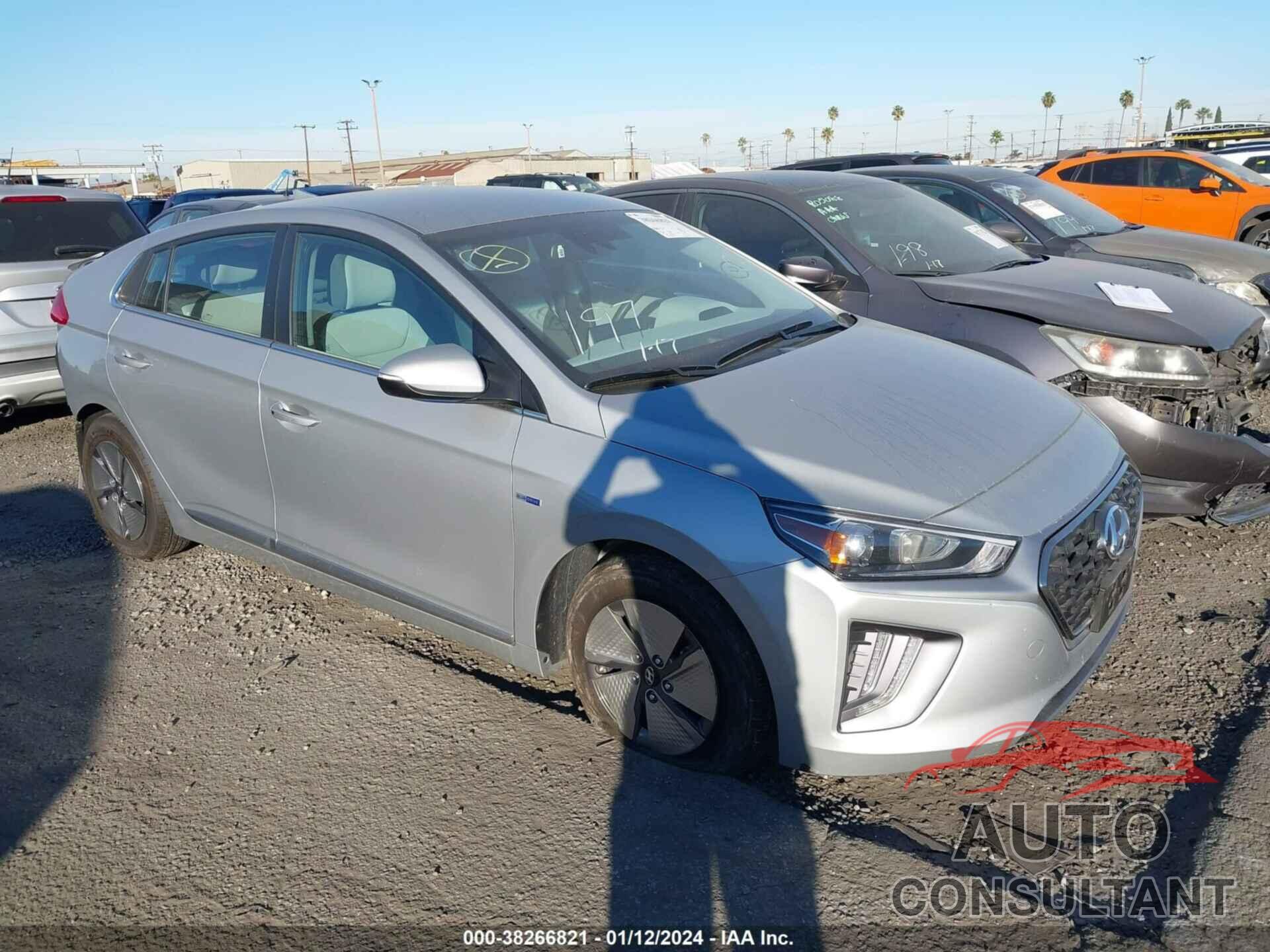 HYUNDAI IONIQ HYBRID 2020 - KMHC75LCXLU234571