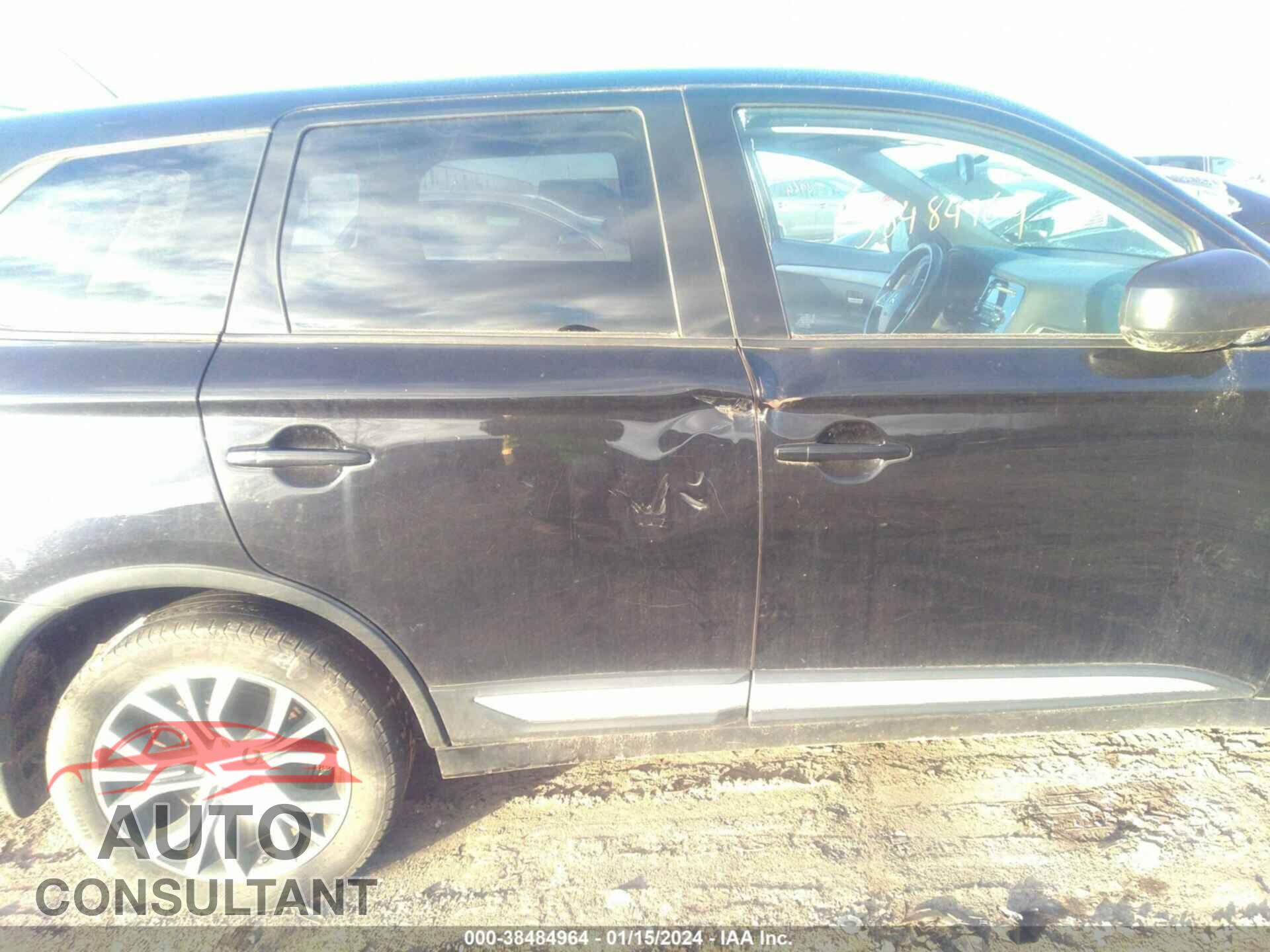 MITSUBISHI OUTLANDER 2016 - JA4AD2A33GZ011880