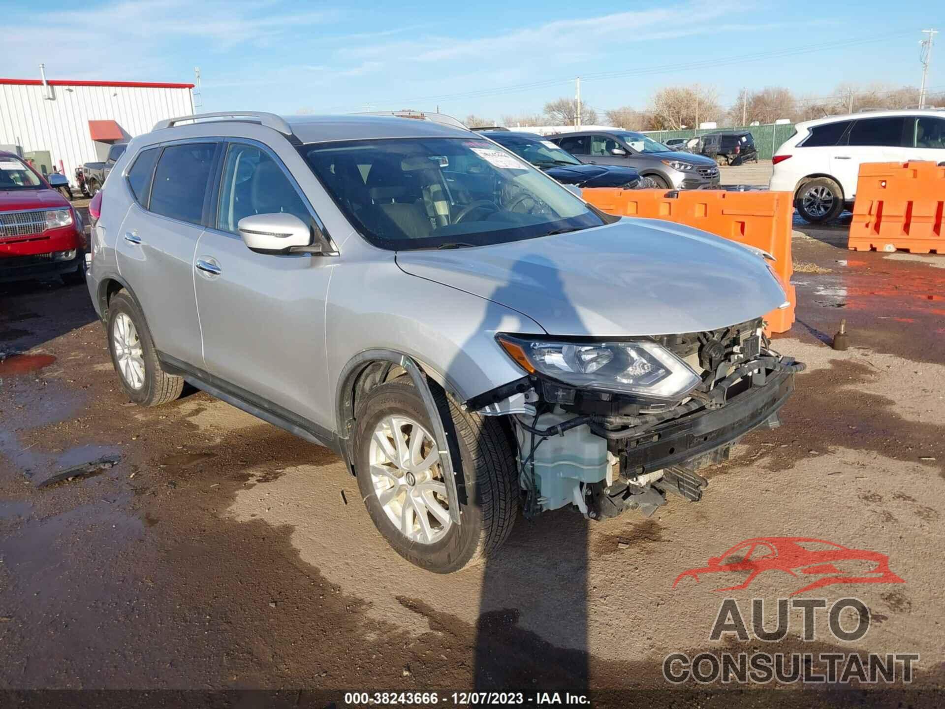 NISSAN ROGUE 2017 - KNMAT2MT5HP616968