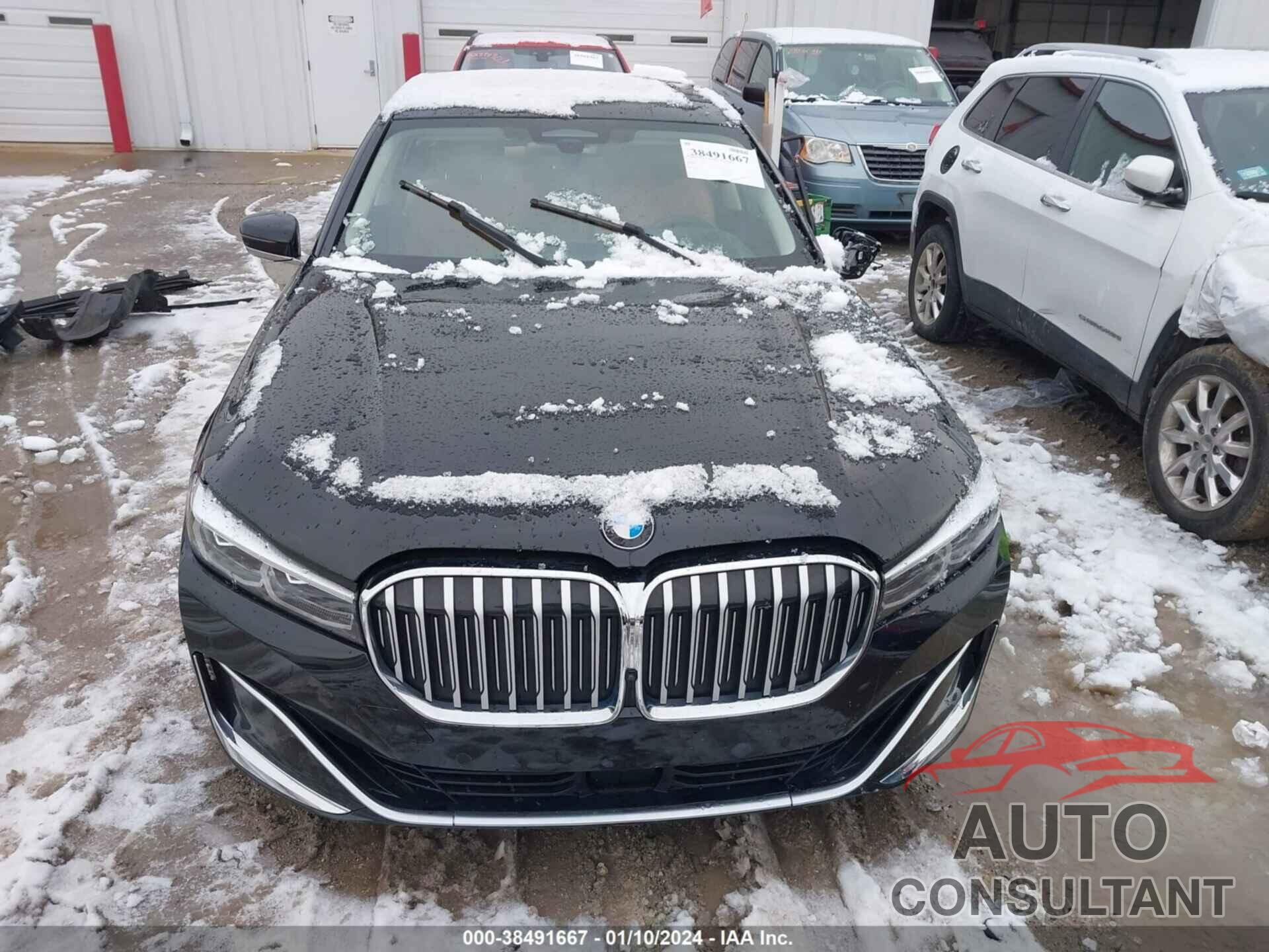 BMW 740I 2022 - WBA7T4C08NCG99229