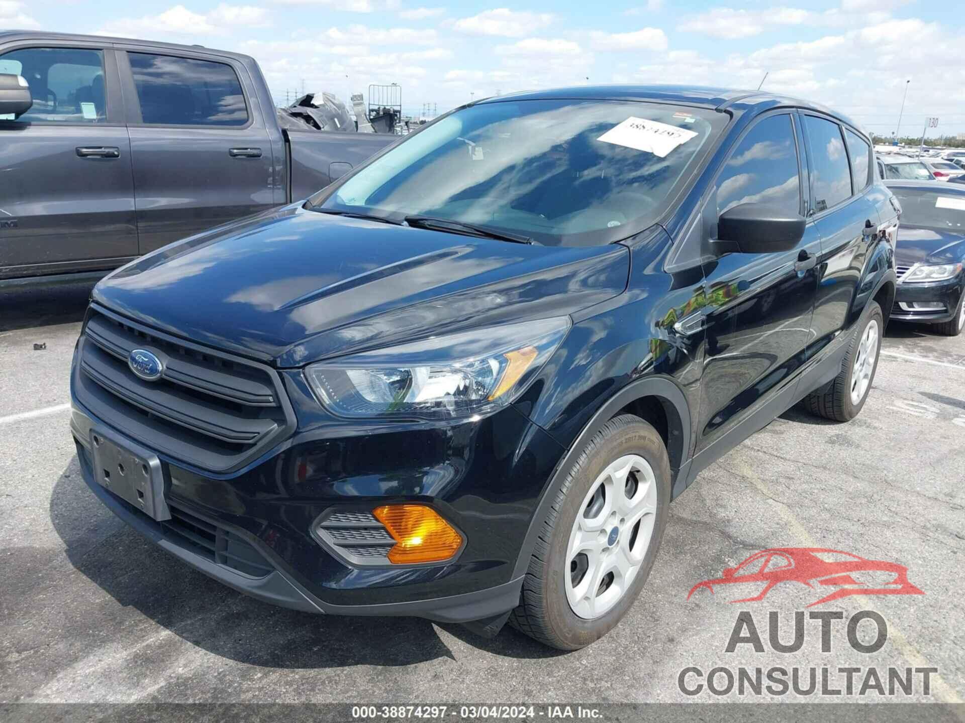 FORD ESCAPE 2018 - 1FMCU0F72JUC88843