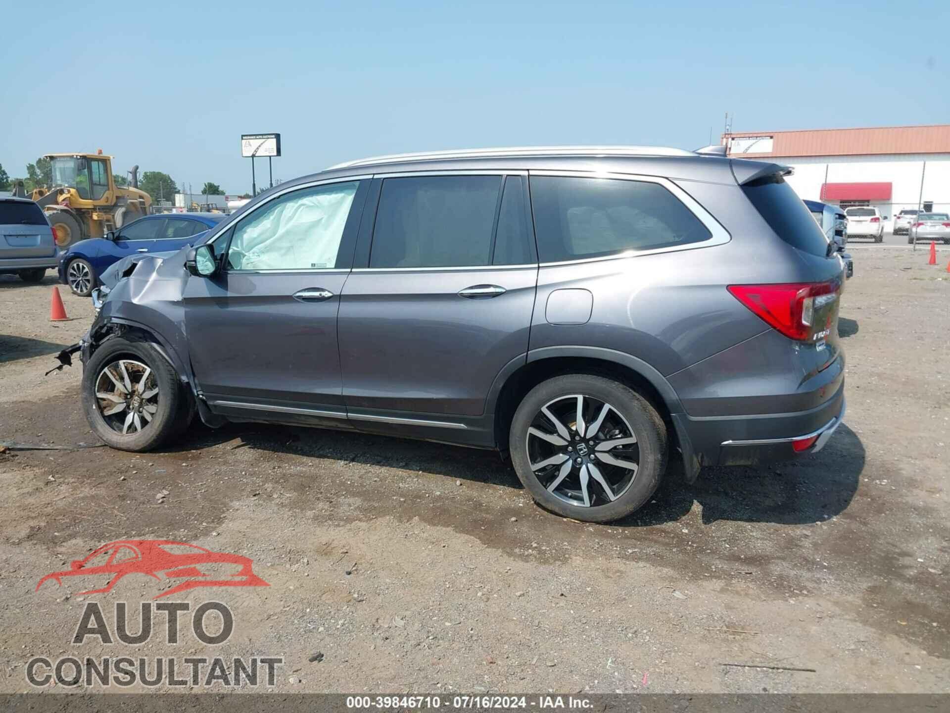 HONDA PILOT 2019 - 5FNYF6H04KB031832