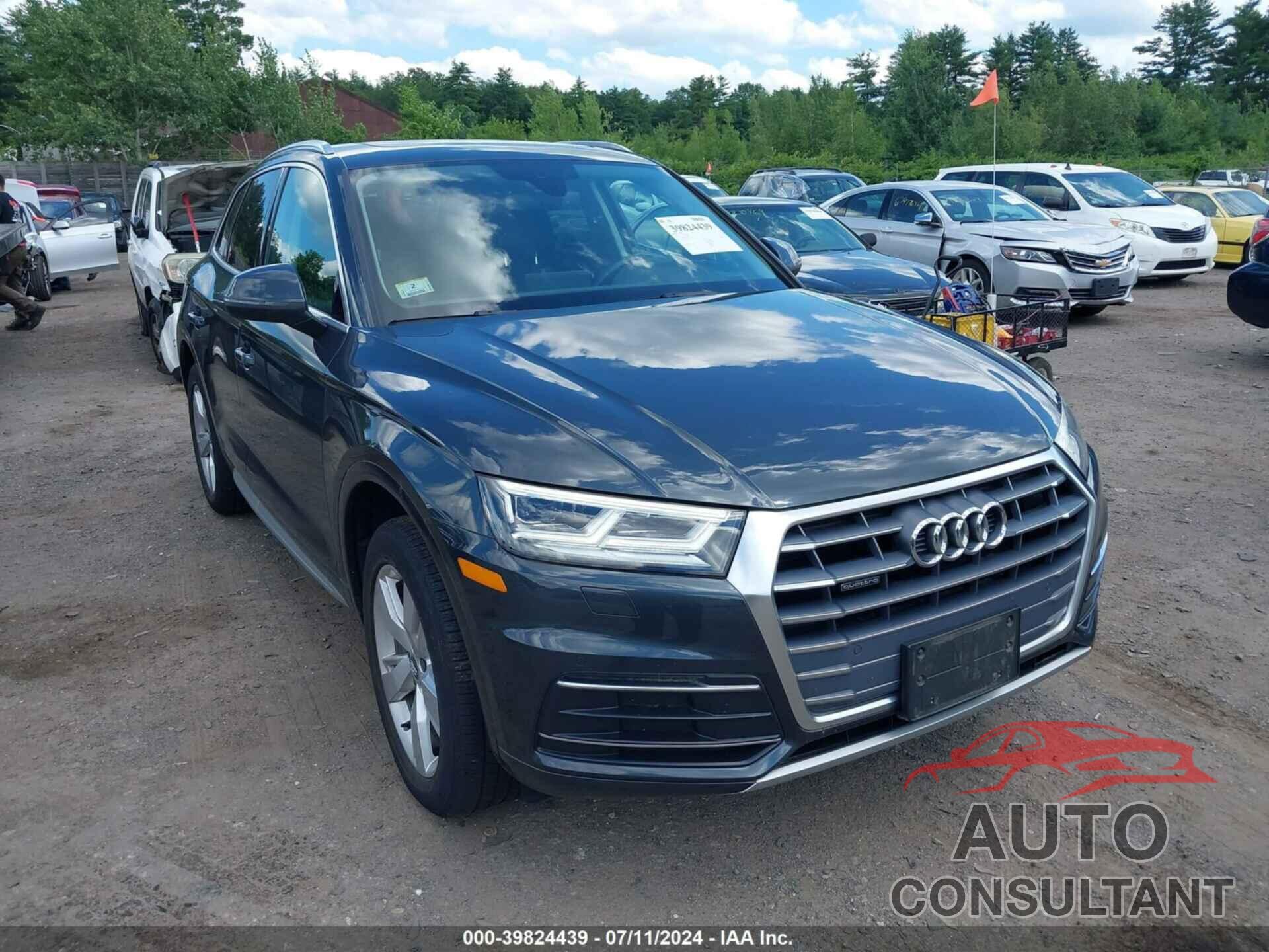 AUDI Q5 2018 - WA1BNAFY8J2245366