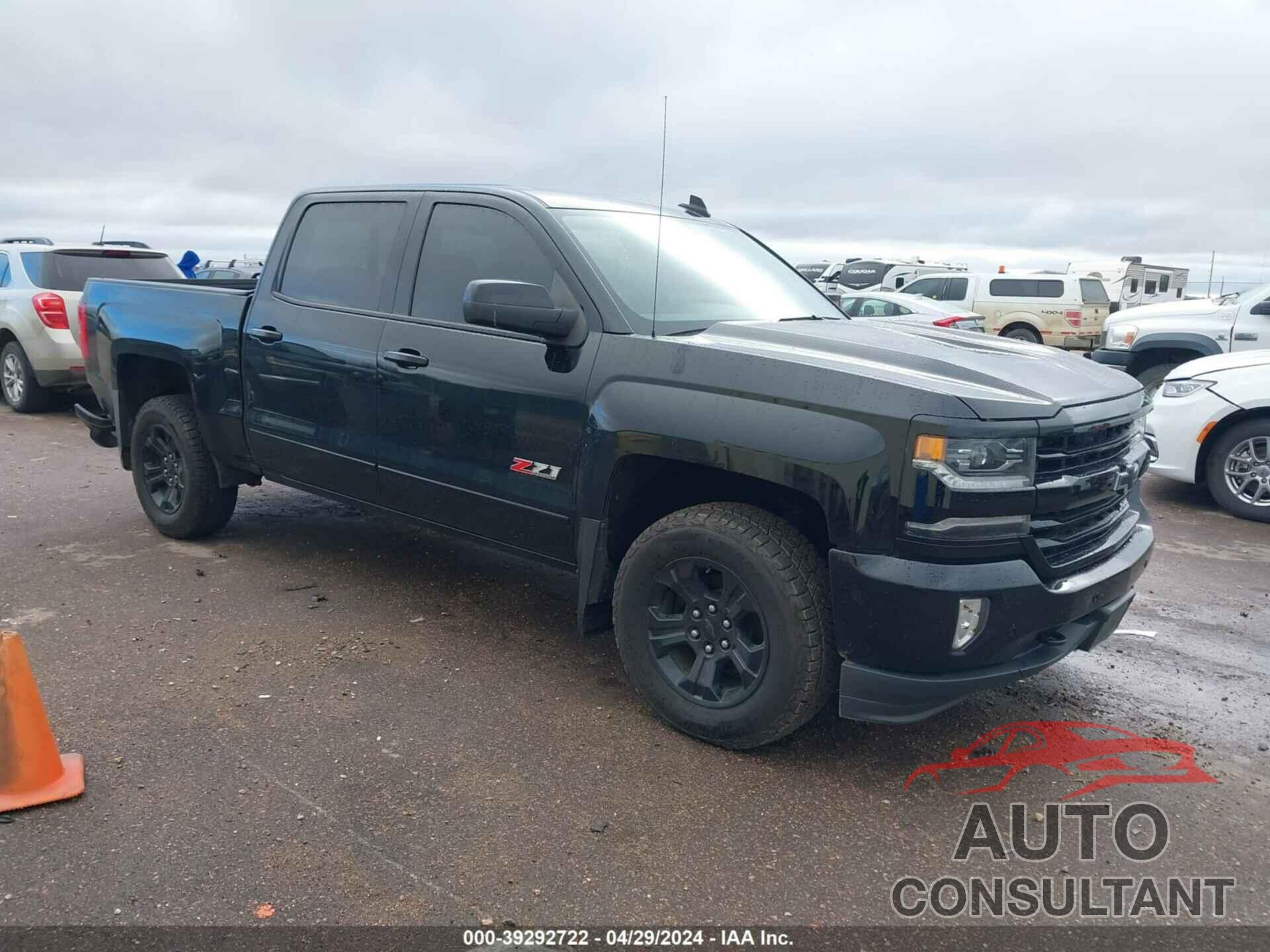 CHEVROLET SILVERADO 1500 2018 - 3GCUKSEC3JG252347