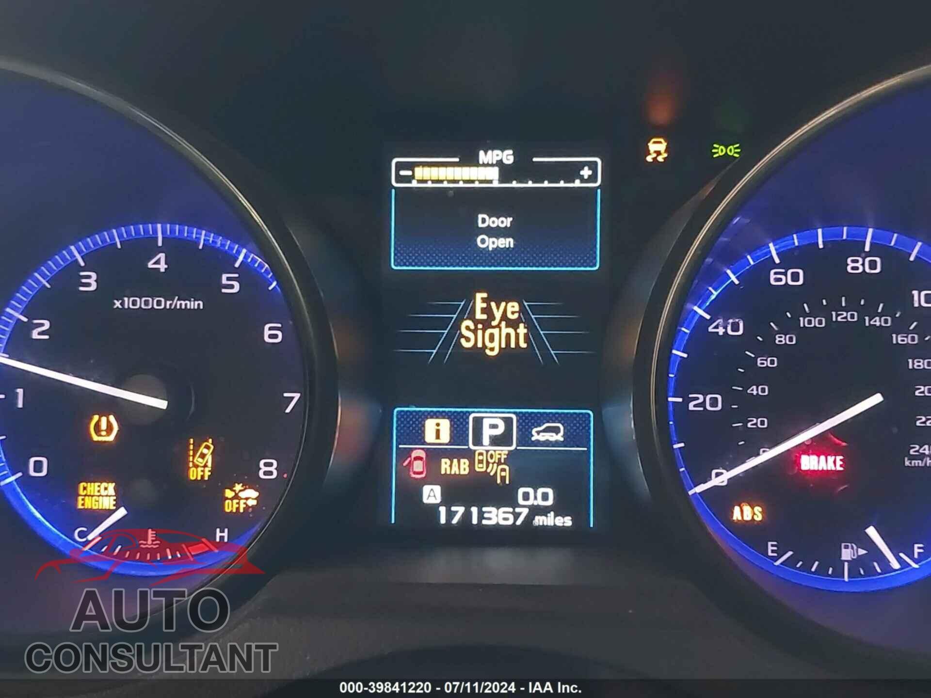 SUBARU OUTBACK 2017 - 4S4BSANC4H3277381
