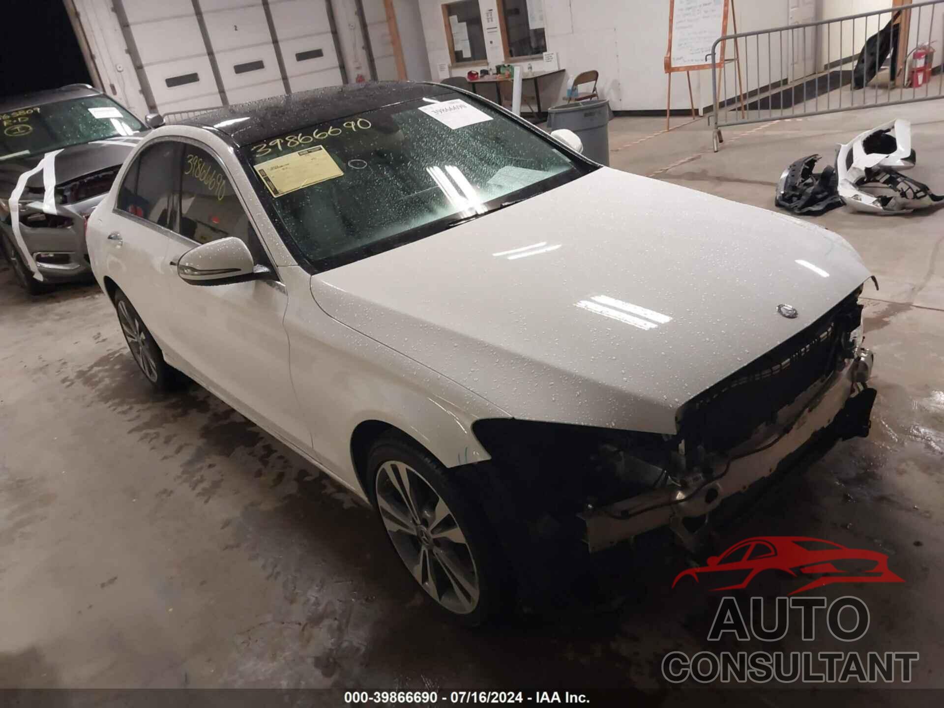 MERCEDES-BENZ C 300 2017 - 55SWF4KB2HU213641