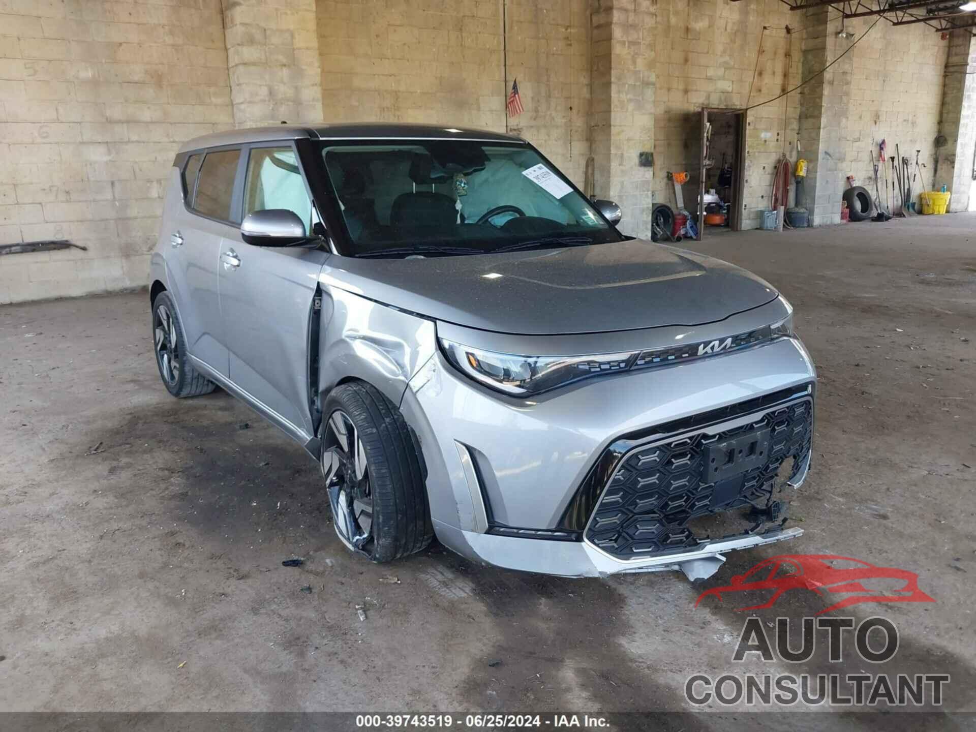 KIA SOUL 2023 - KNDJ53AU7P7855627