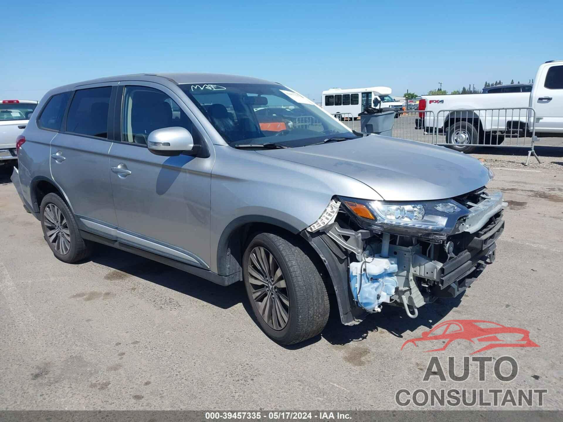 MITSUBISHI OUTLANDER 2019 - JA4AD3A33KZ046501
