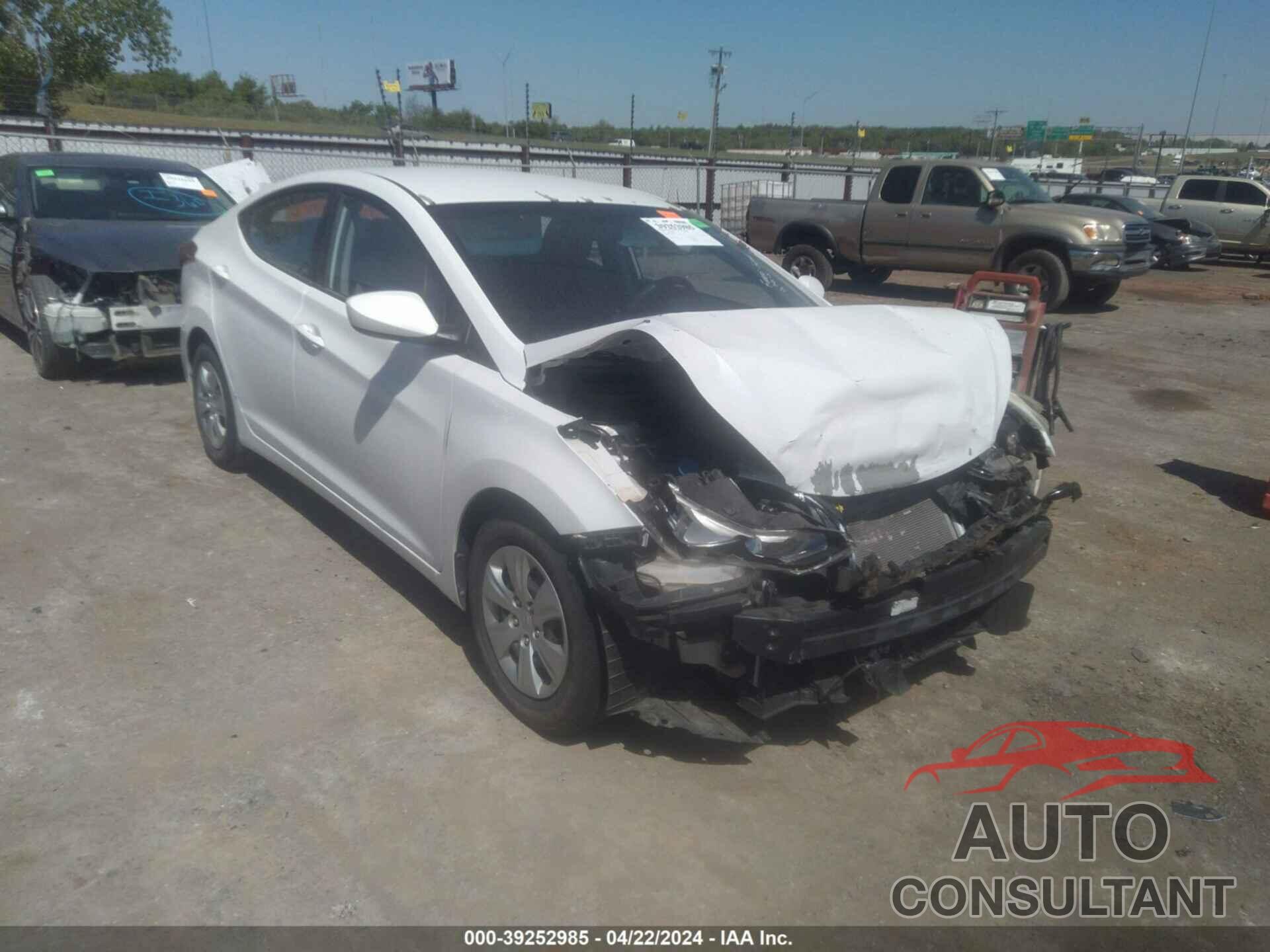 HYUNDAI ELANTRA 2016 - 5NPDH4AE6GH682844