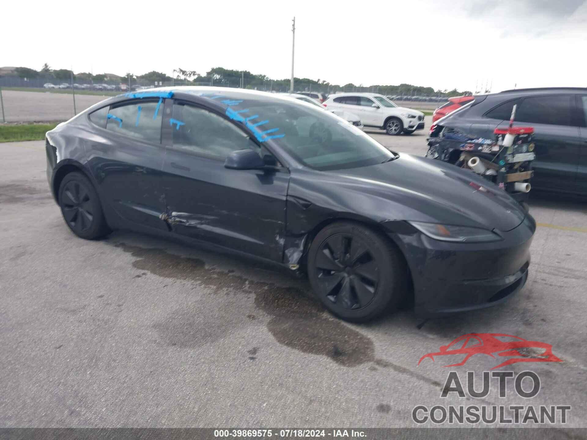 TESLA MODEL 3 2024 - 5YJ3E1EA8RF745809