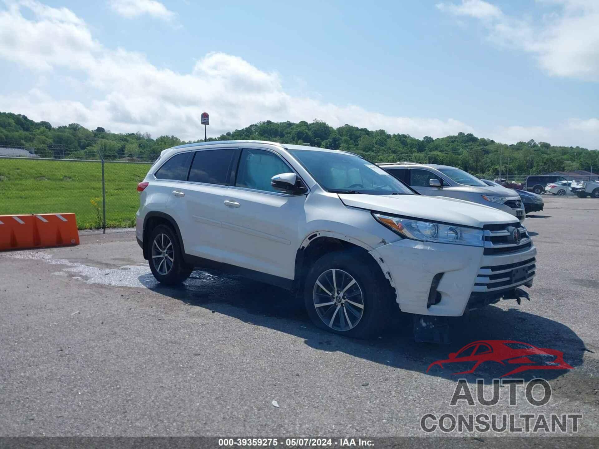 TOYOTA HIGHLANDER 2019 - 5TDJZRFH8KS566290