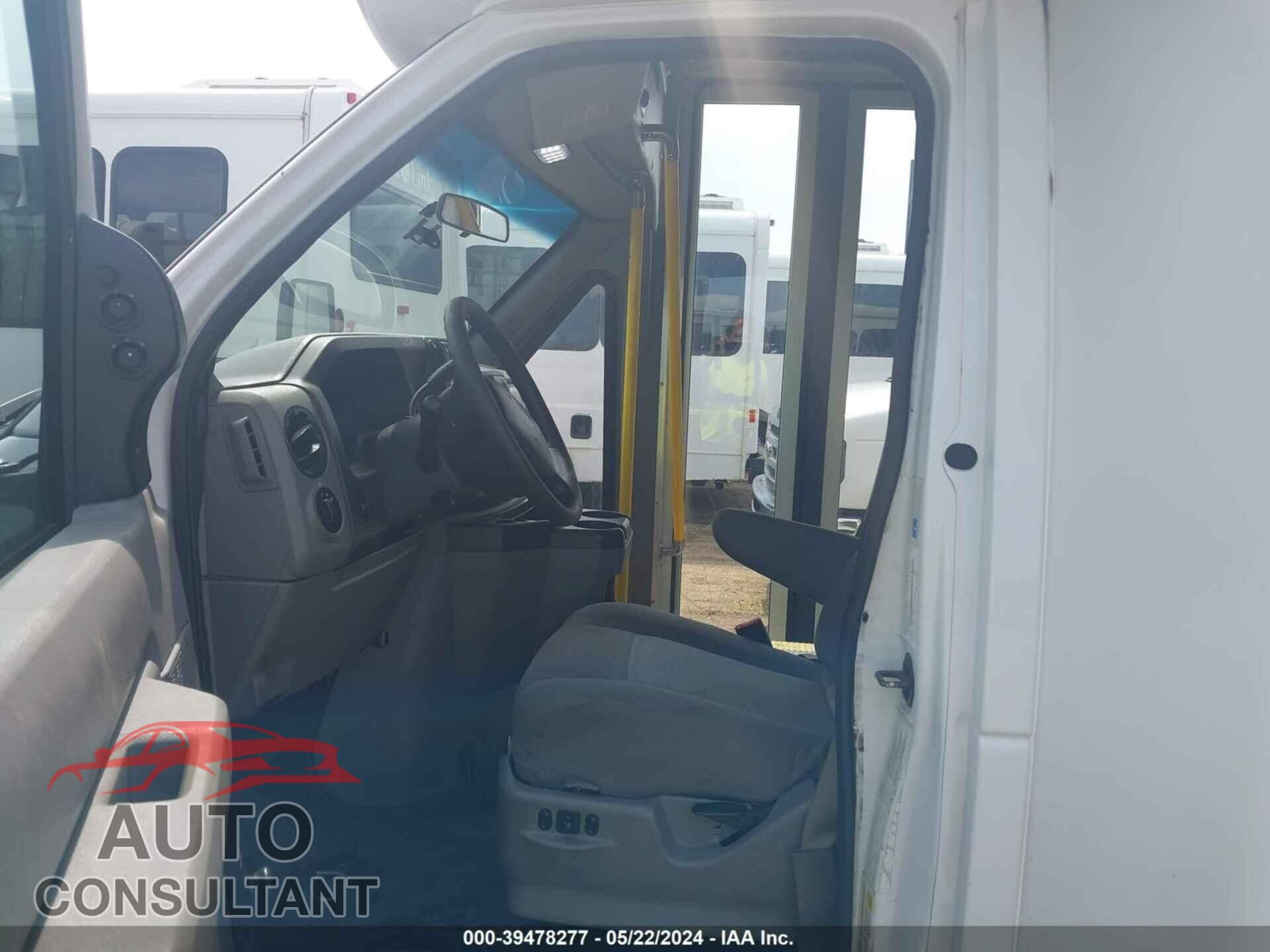 FORD ECONOLINE 2017 - 1FDFE4FS3HDC36444
