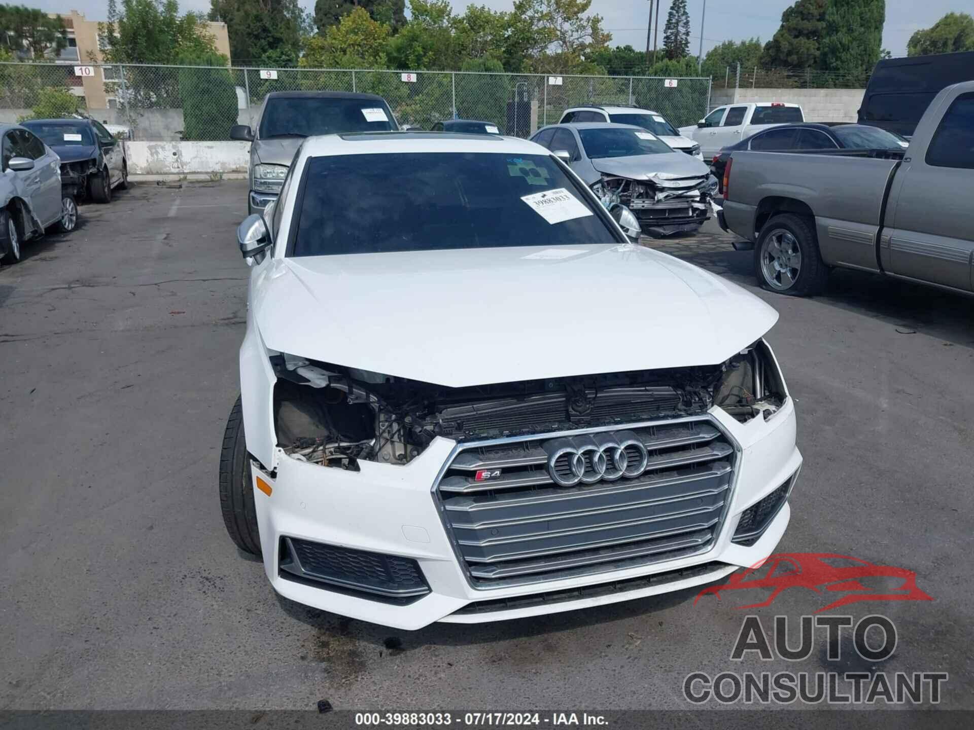 AUDI S4 2018 - WAUB4AF43JA015291