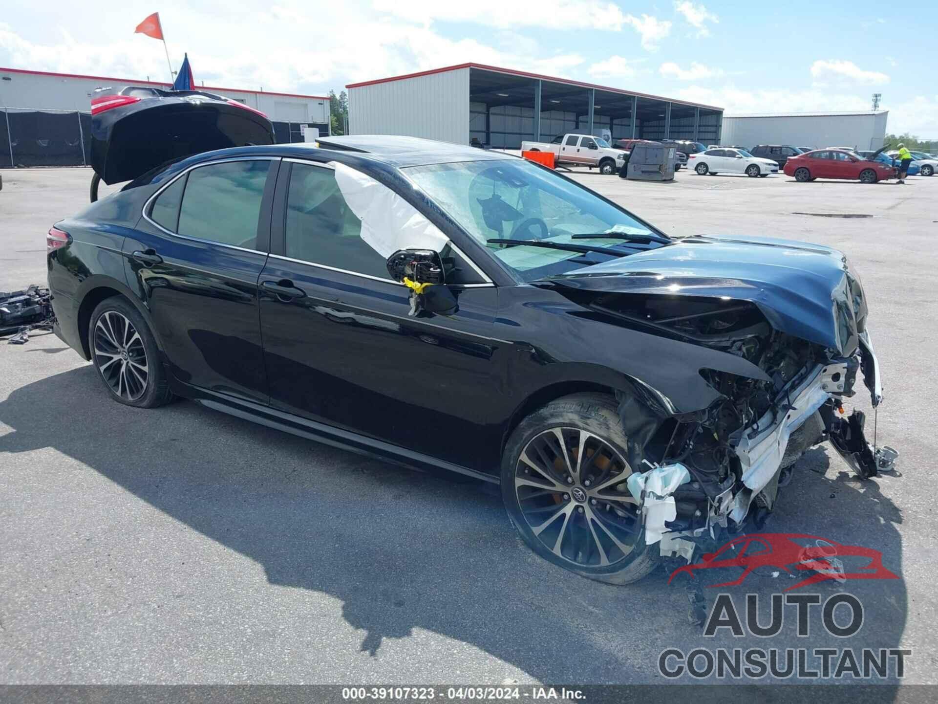 TOYOTA CAMRY 2019 - 4T1B11HK7KU725572