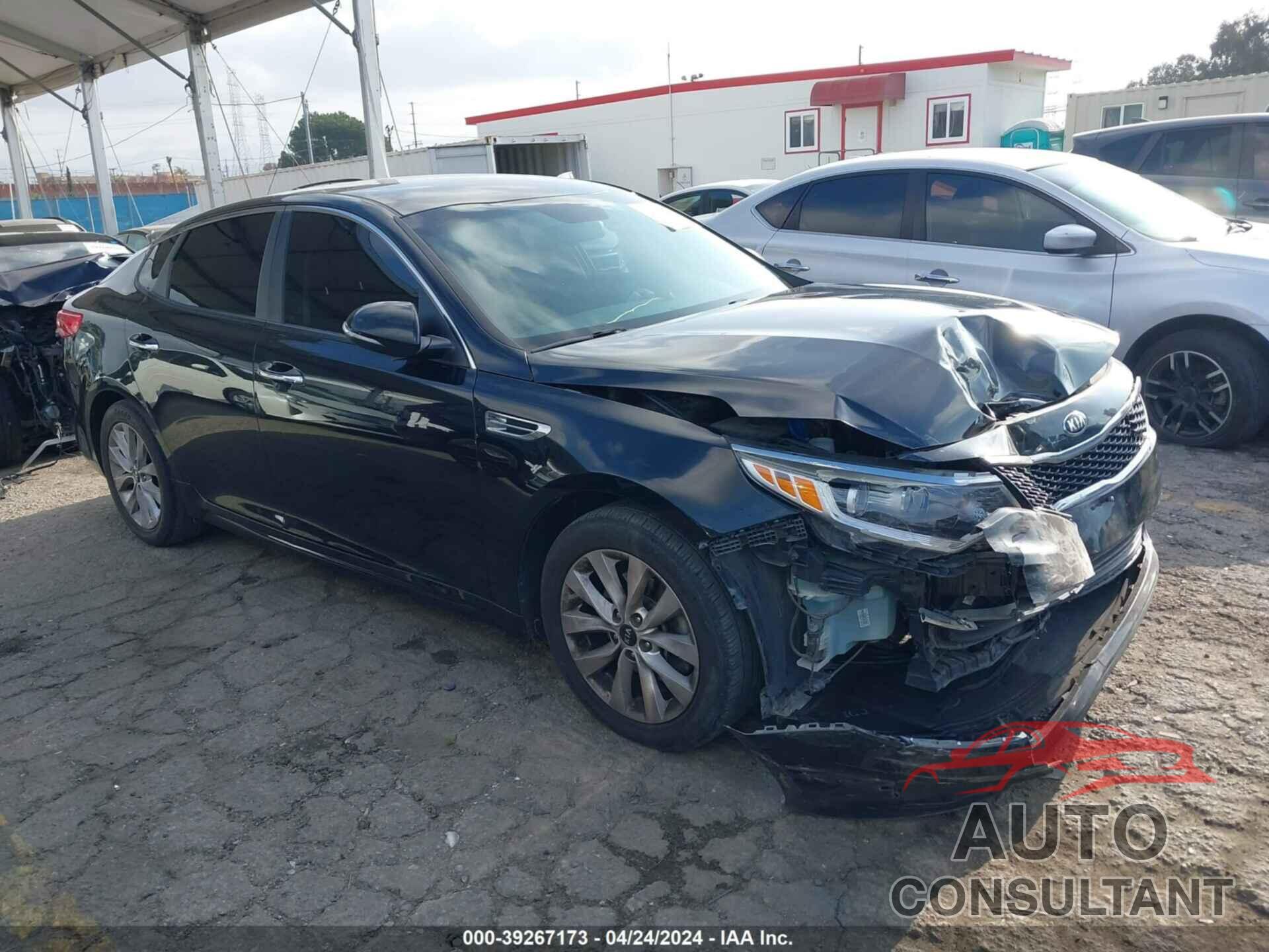 KIA OPTIMA 2017 - 5XXGT4L31HG139924