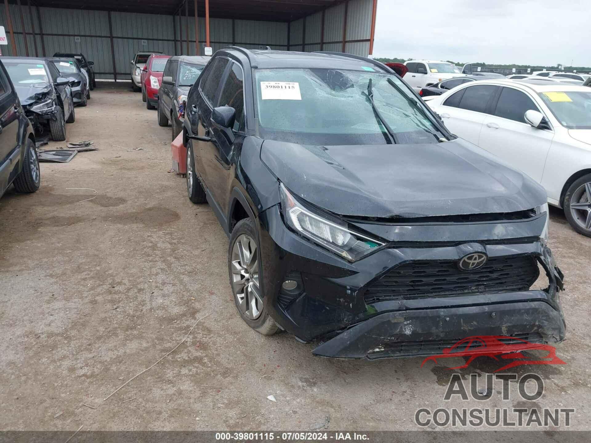 TOYOTA RAV4 2021 - 2T3C1RFV0MC130817