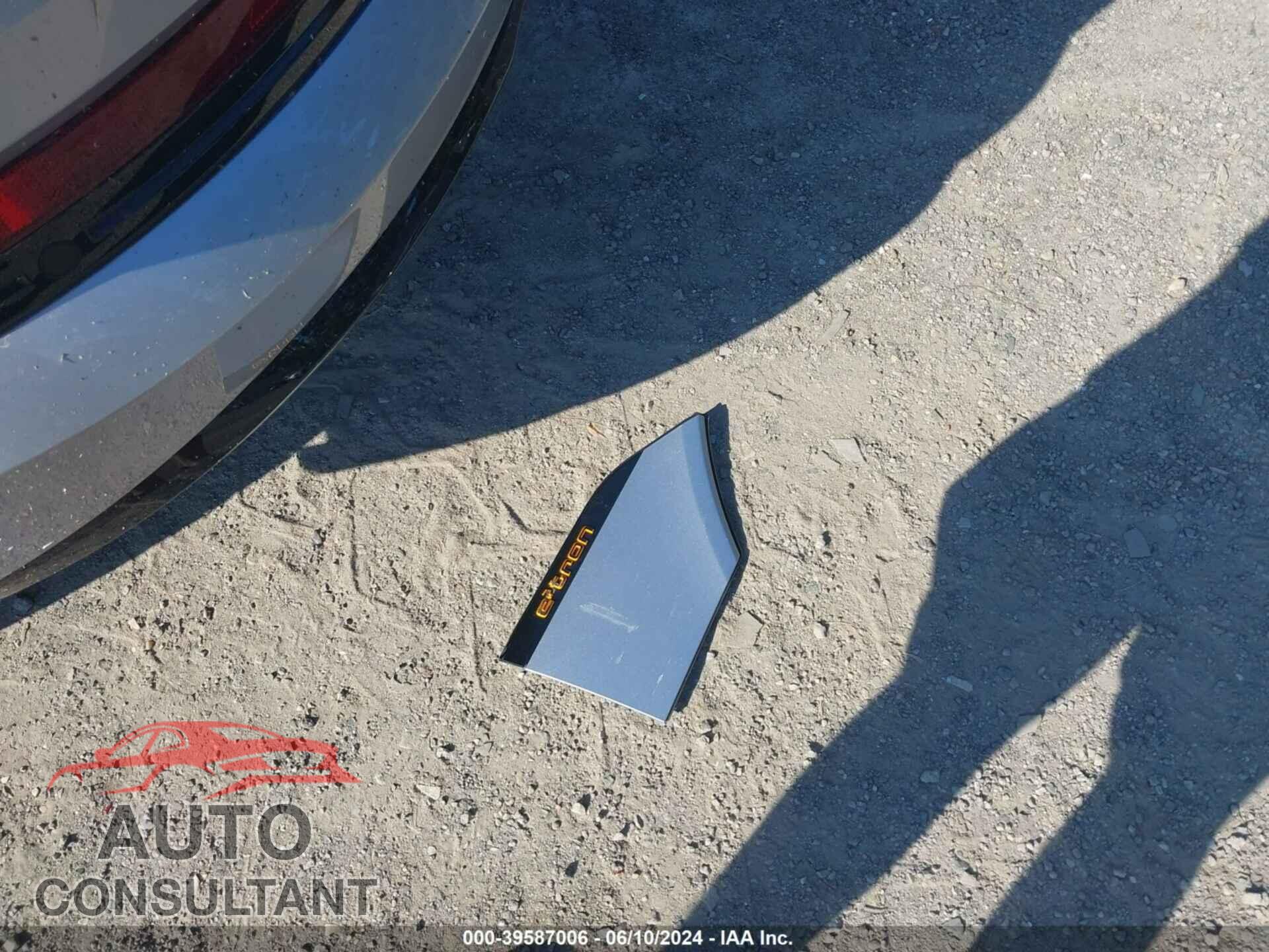AUDI E-TRON 2022 - WA1AAAGE6NB045040