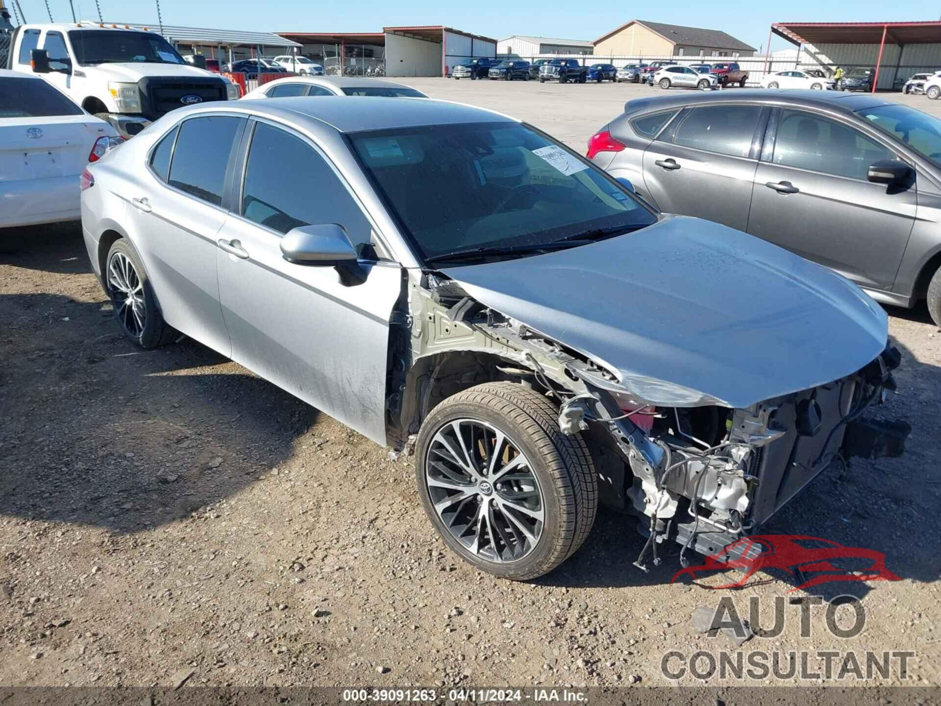TOYOTA CAMRY 2019 - 4T1B11HK4KU693079