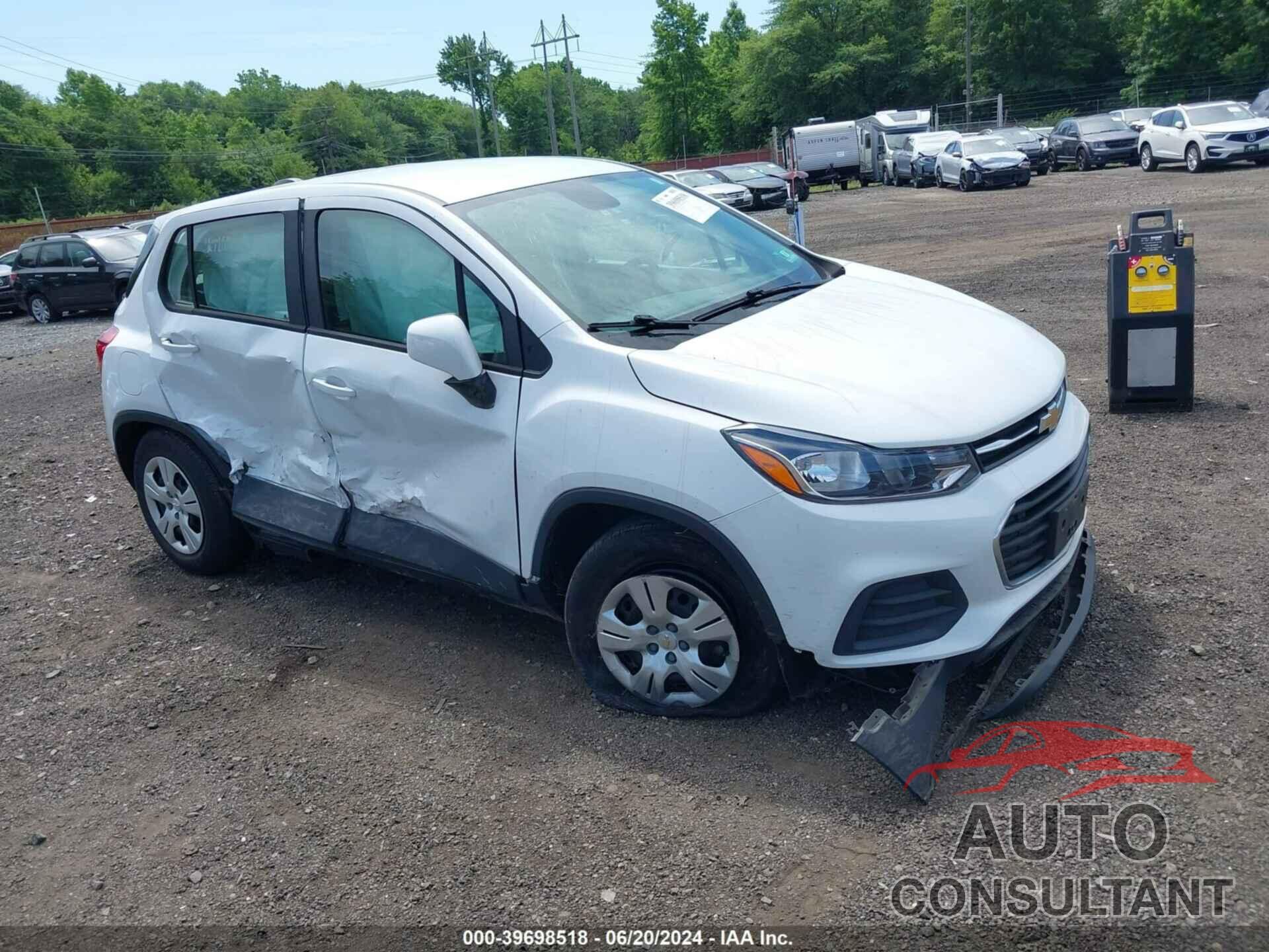 CHEVROLET TRAX 2018 - KL7CJKSB5JB703276