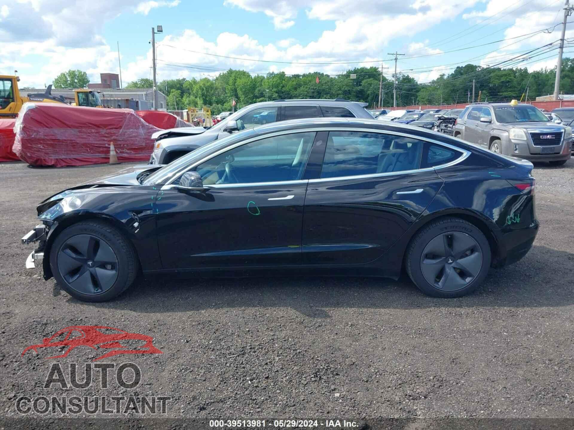 TESLA MODEL 3 2018 - 5YJ3E1EA6JF152616