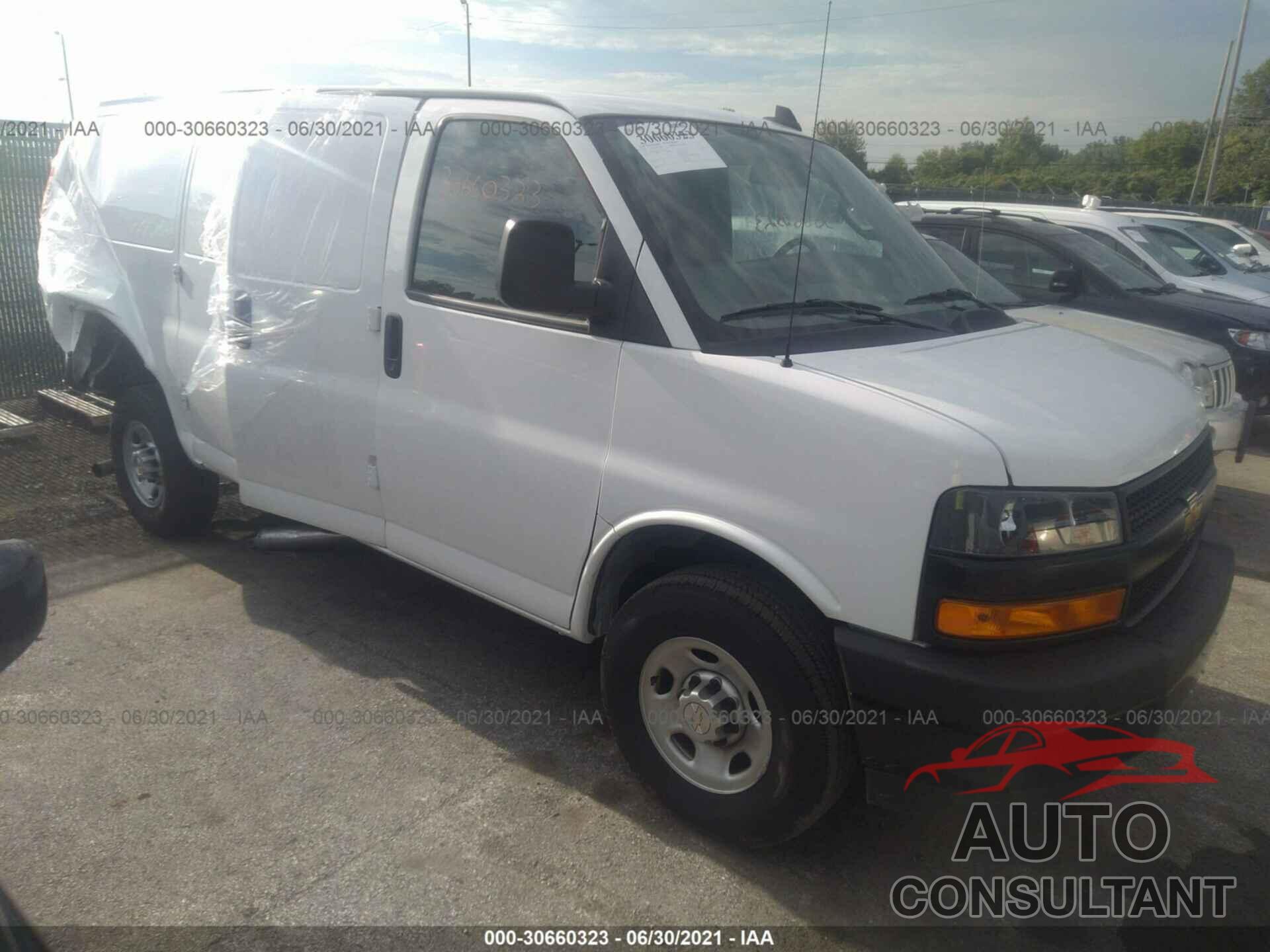 CHEVROLET EXPRESS CARGO VAN 2020 - 1GCWGAFG2L1266019