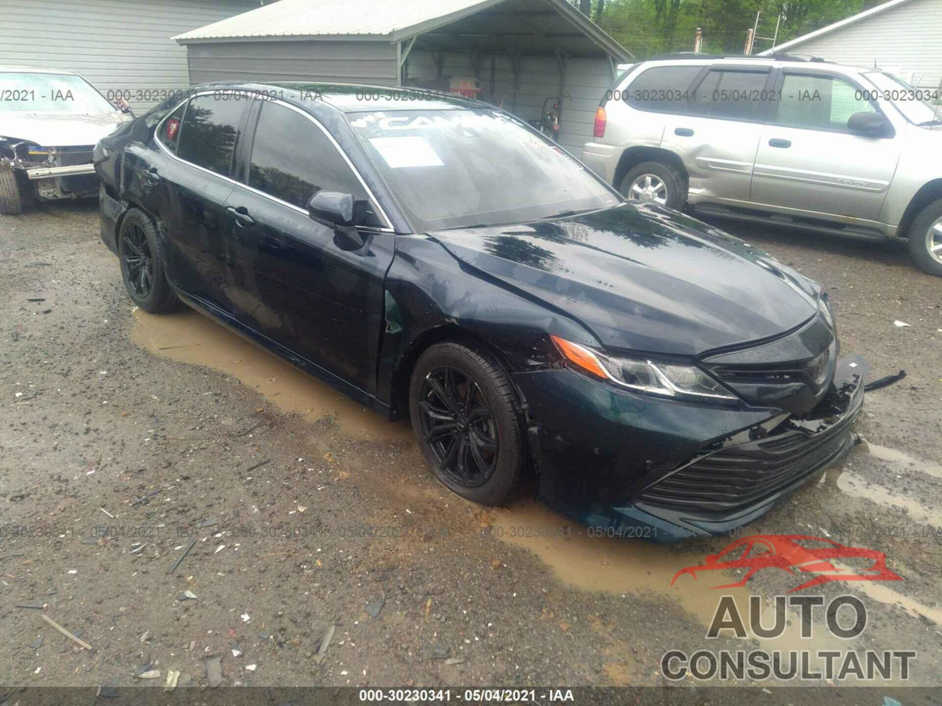 TOYOTA CAMRY 2018 - JTNB11HK3J3043275