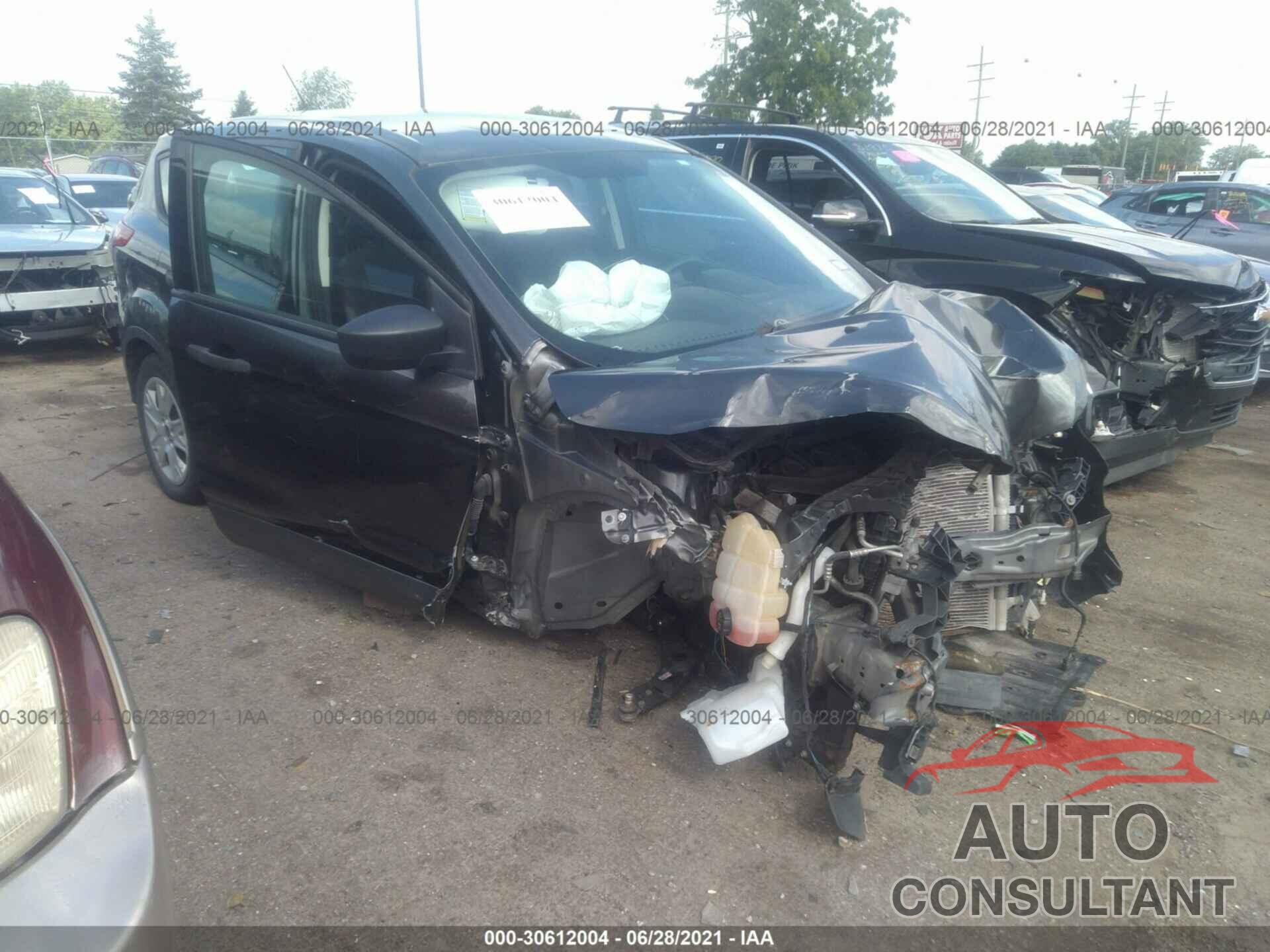 FORD ESCAPE 2016 - 1FMCU0F73GUC57626