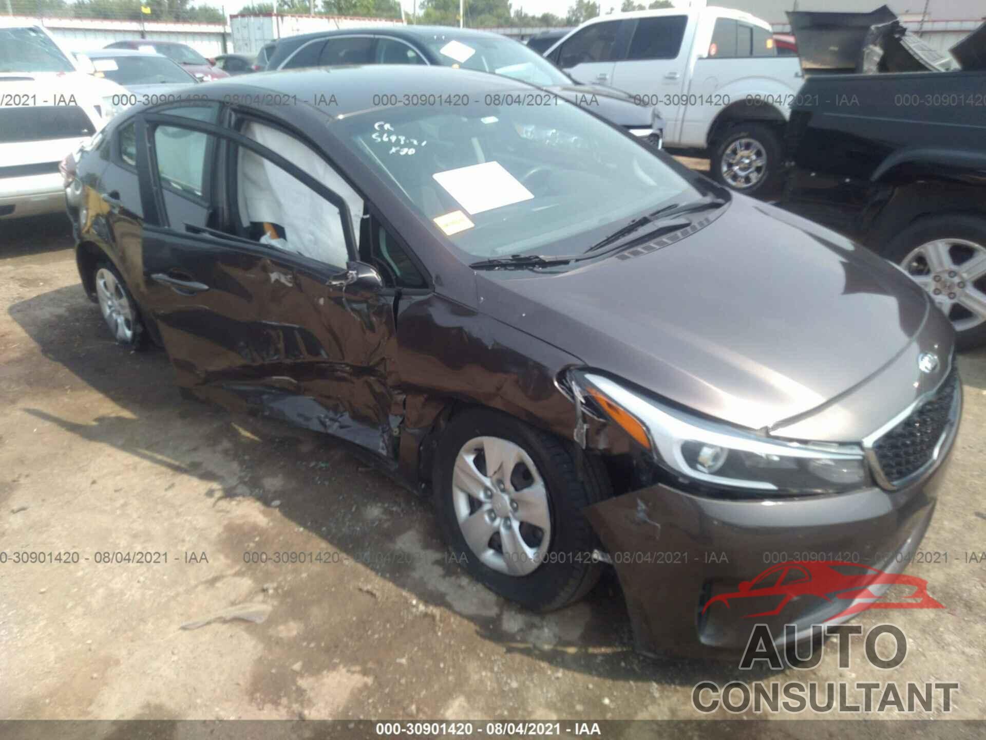 KIA FORTE 2017 - 3KPFK4A78HE152411