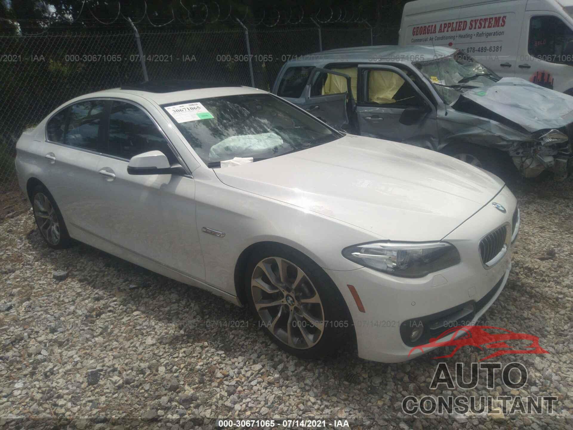 BMW 5 SERIES 2016 - WBA5B1C56GG130733