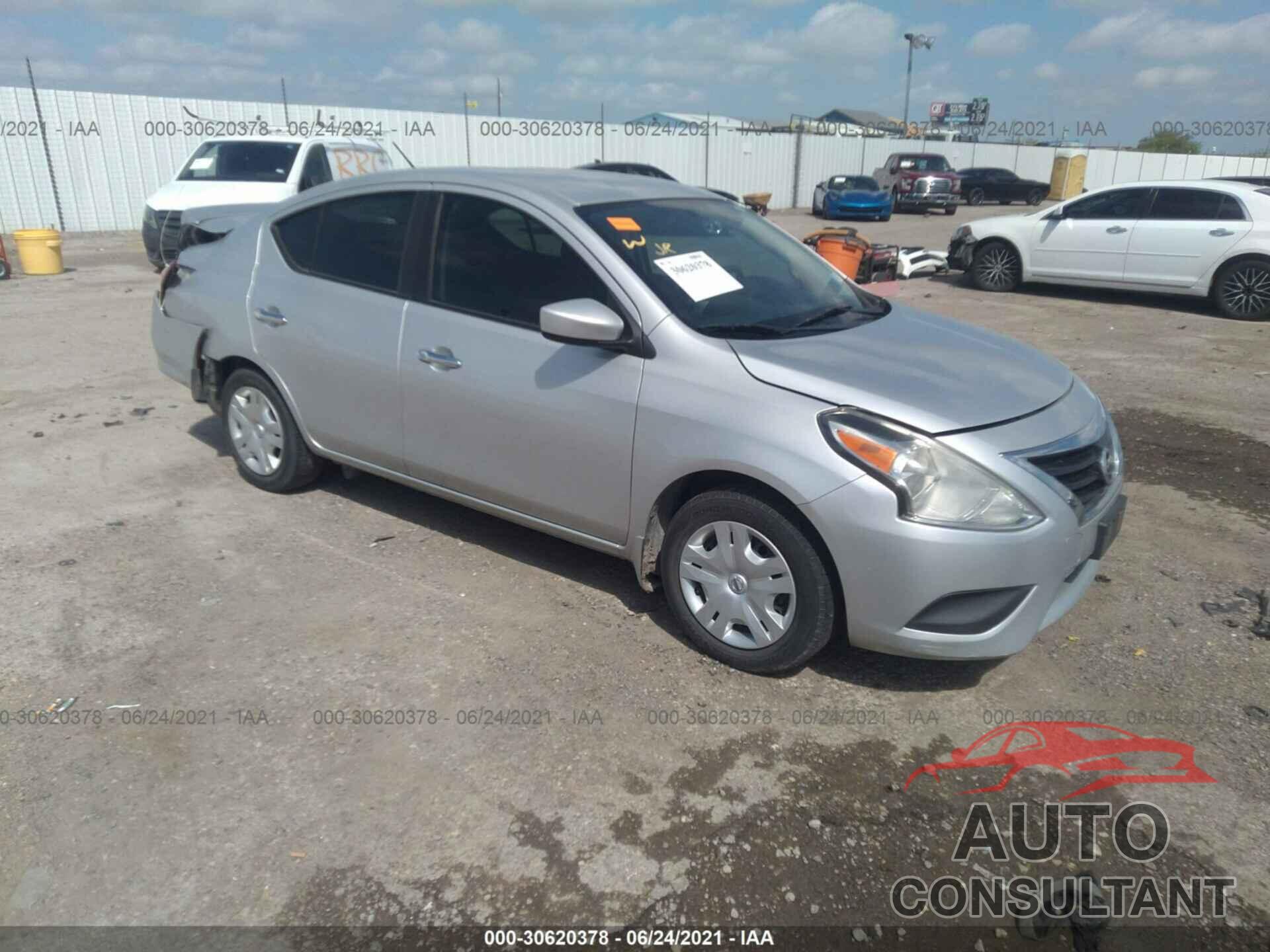 NISSAN VERSA 2016 - 3N1CN7AP1GL899888