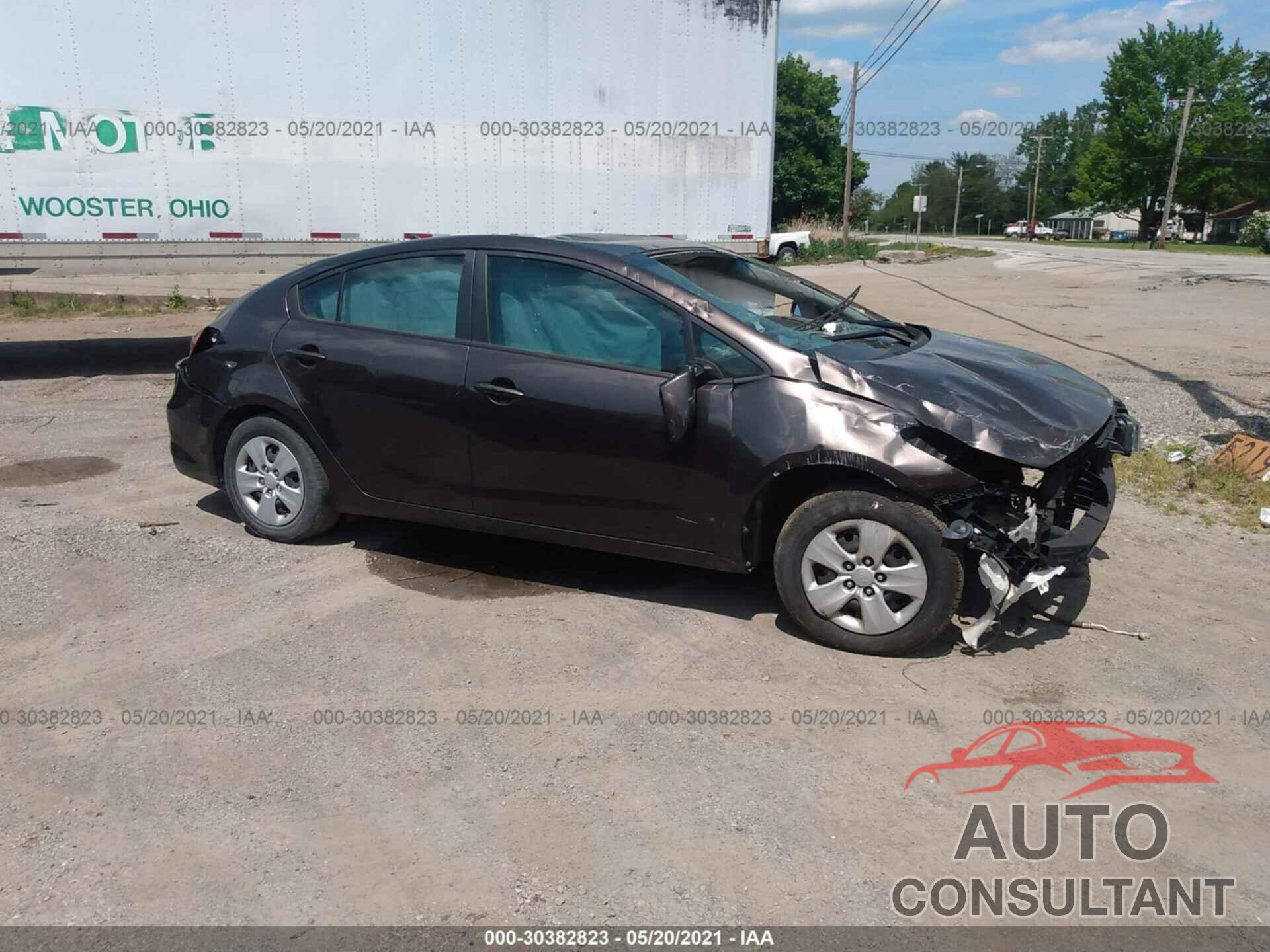 KIA FORTE 2017 - 3KPFK4A70HE156212
